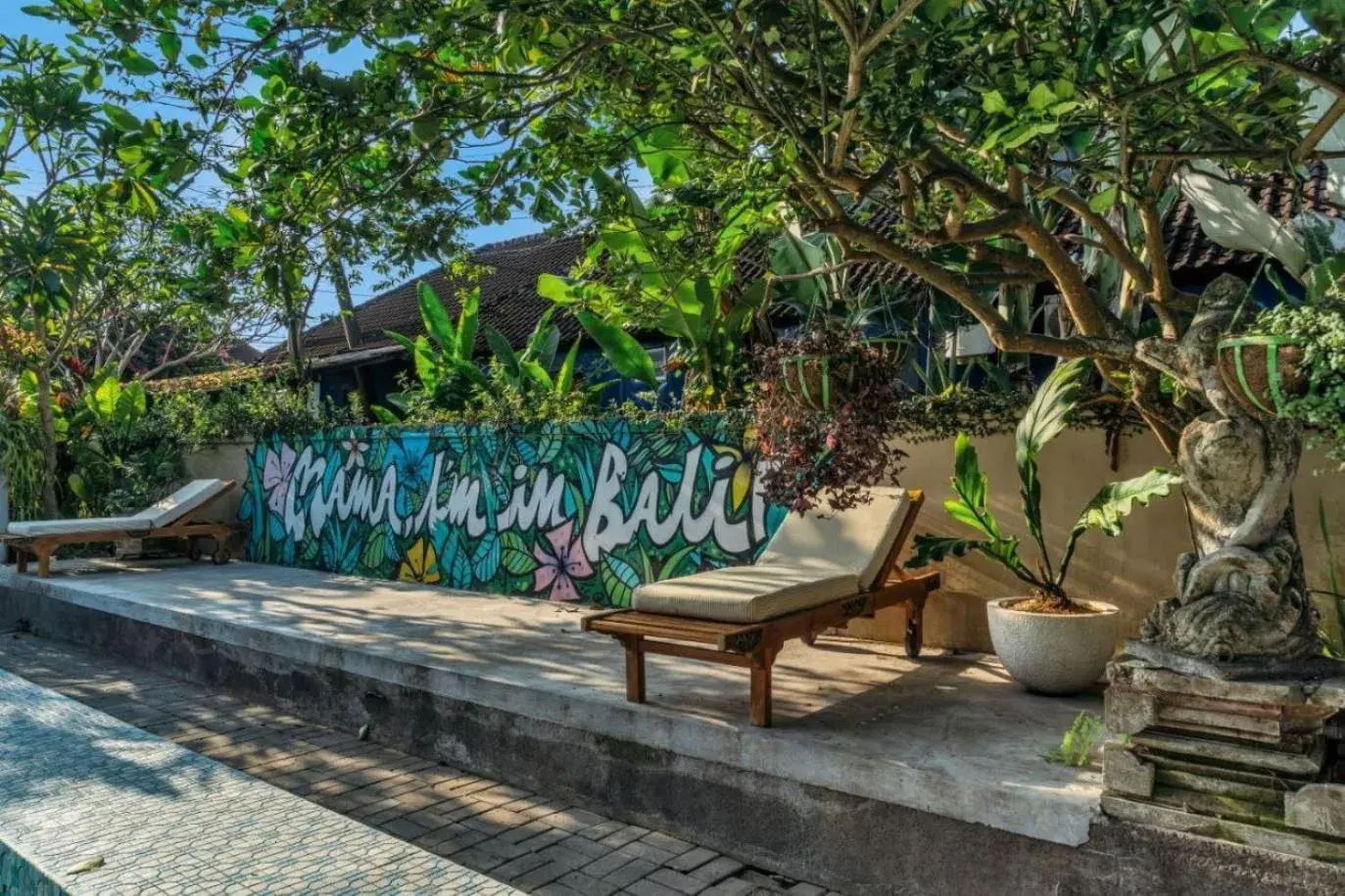 Swimming pool in Ubud Backpacker Hostel Swimming pool in Ubud Backpacker Hostel