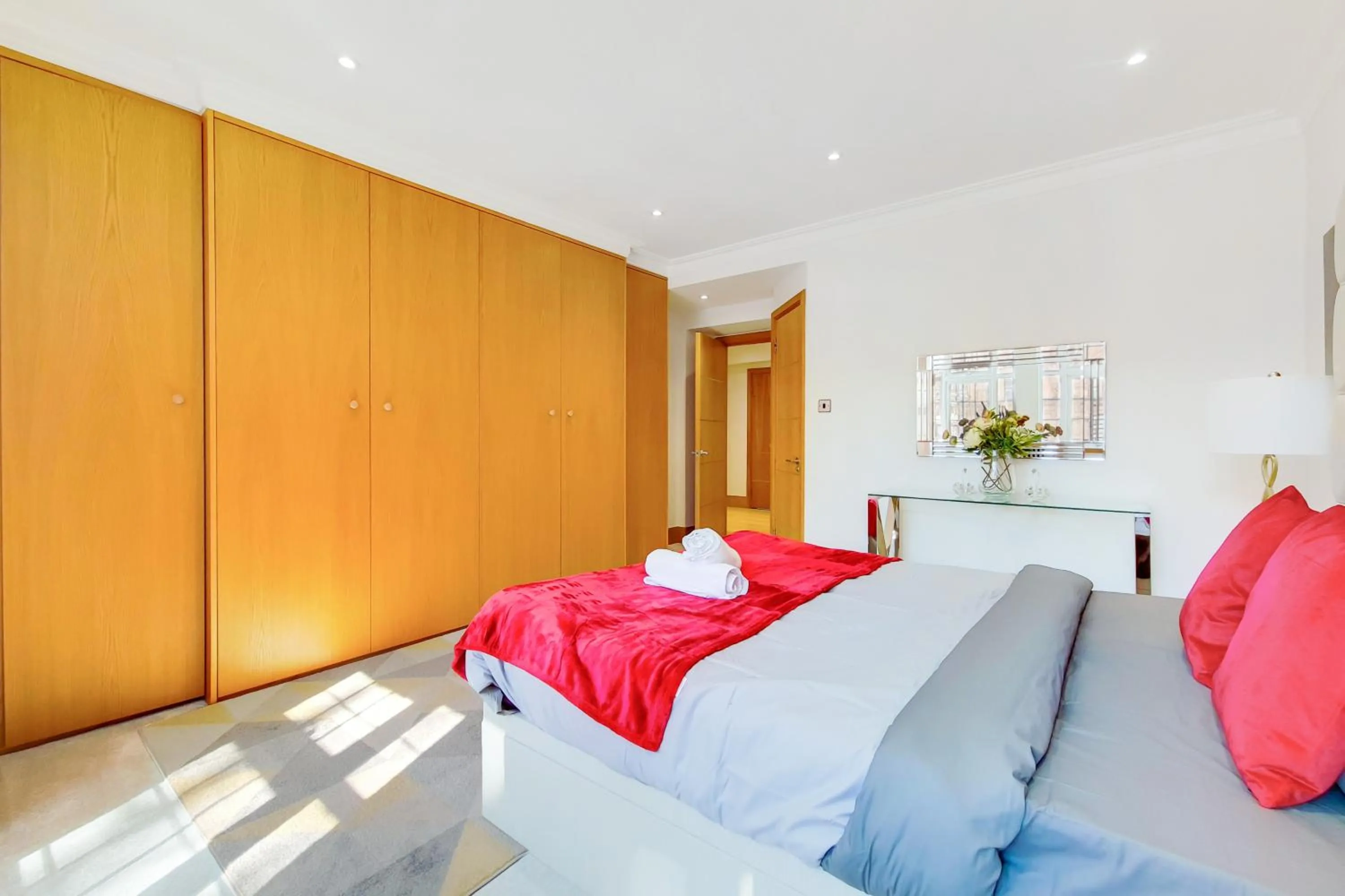 Photo of the whole room, Bed in The Princes Residences