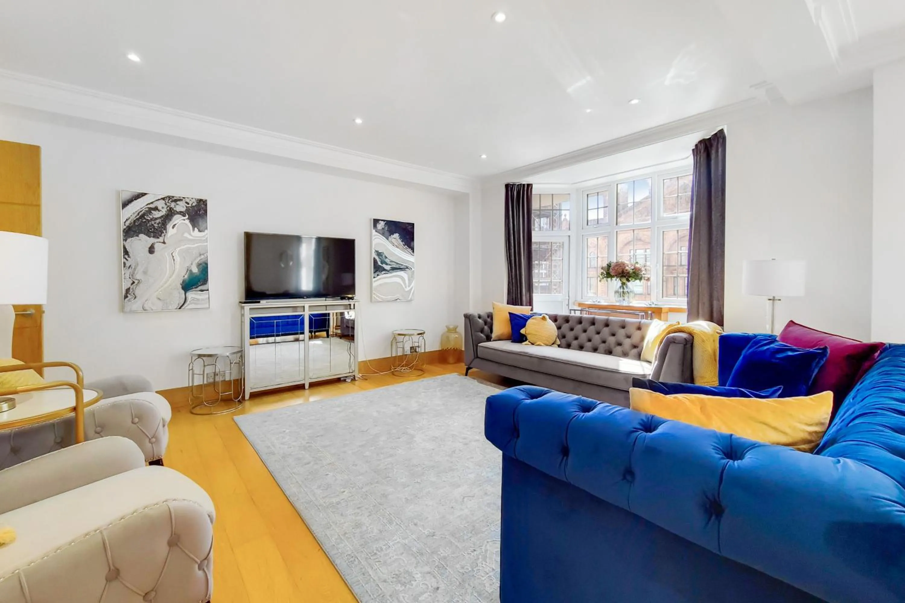Communal lounge/ TV room in The Princes Residences