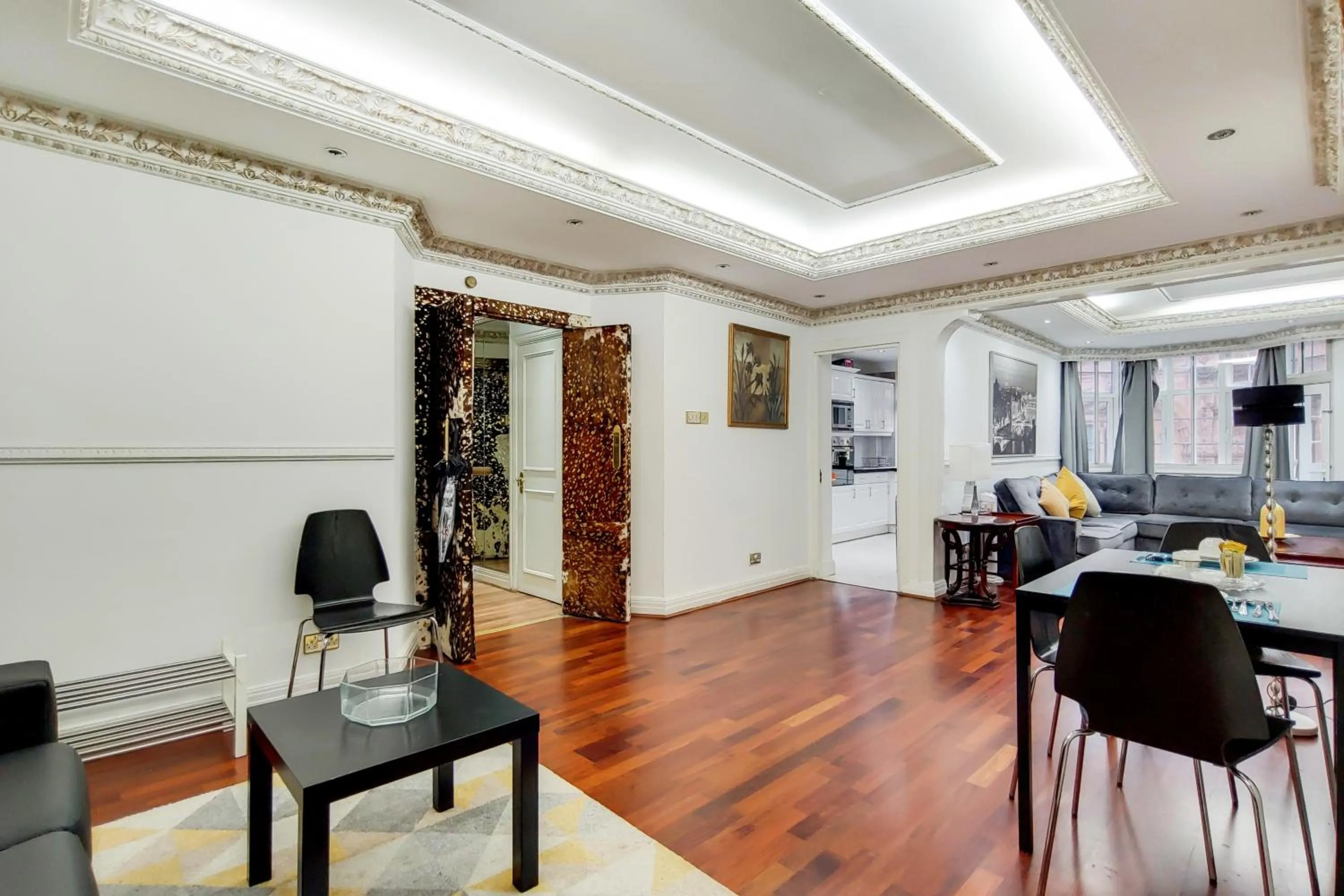 TV and multimedia in The Princes Residences