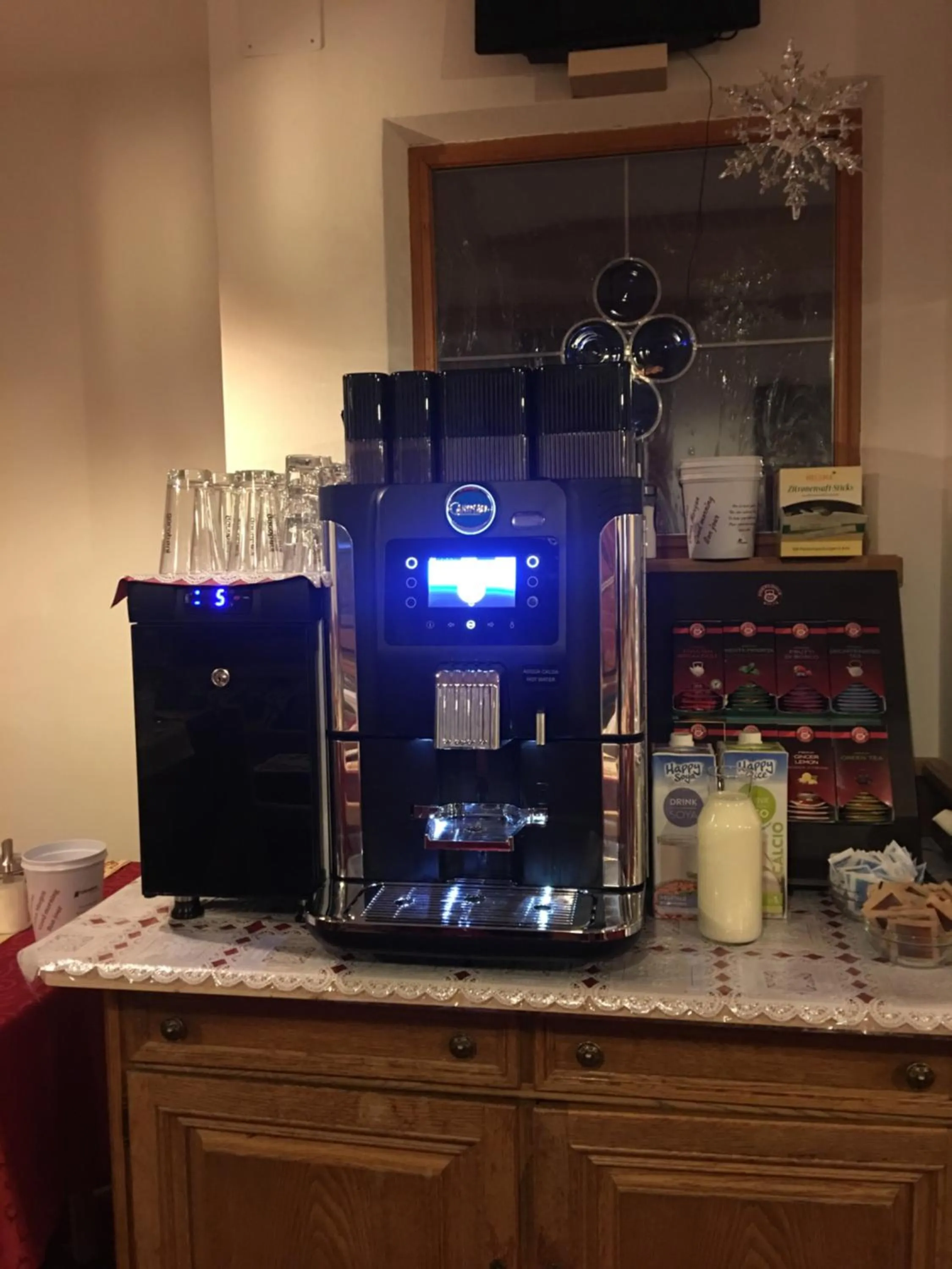 Drinks in Garní Nëidia