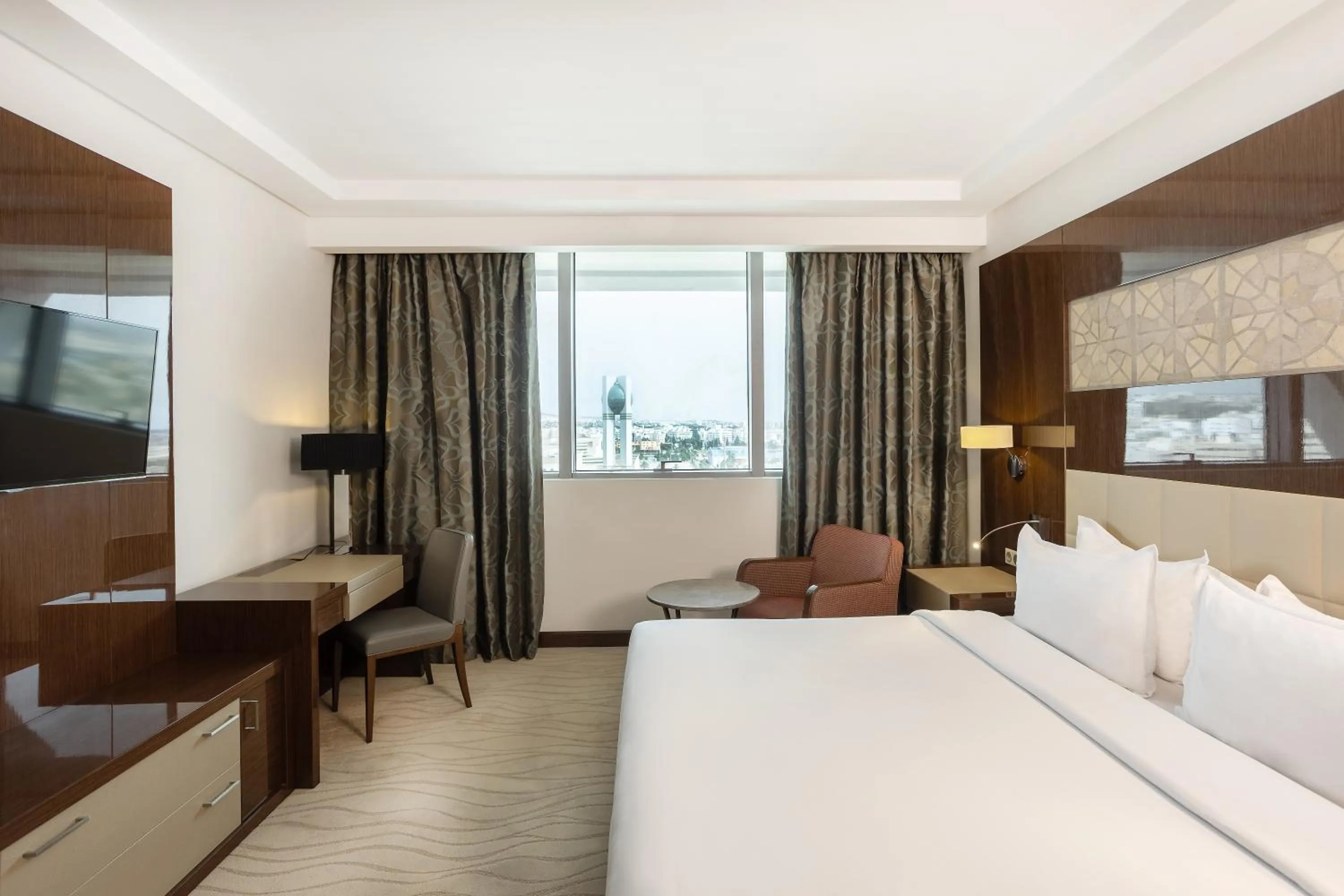 Bed in Radisson Blu Hotel & Convention Center, Tunis