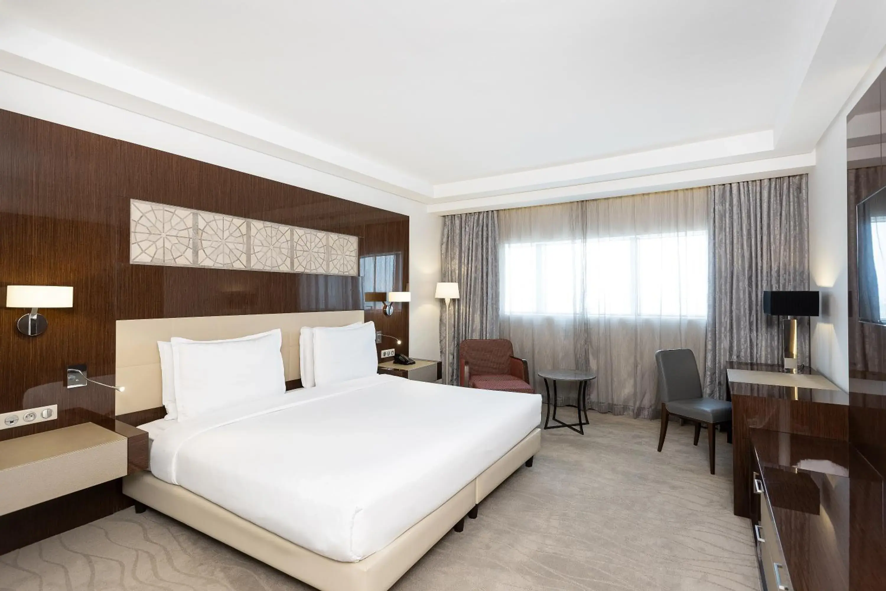 Bed in Radisson Blu Hotel & Convention Center, Tunis Bed in Radisson Blu Hotel & Convention Center, Tunis