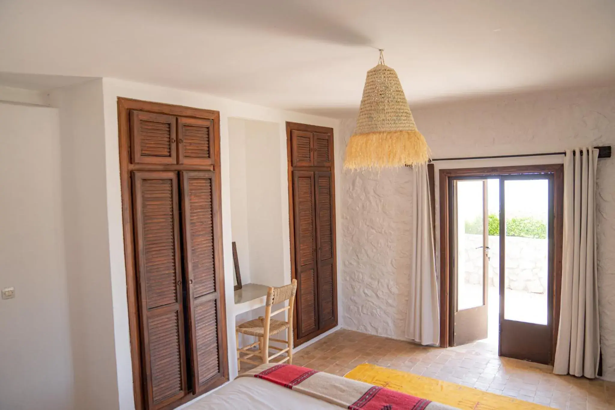 Chambre Double N°1 - Avec Terrasse et Jardin Privés - Vue sur Plaine in Dar El Mandar - Ferme & Table d'Hôte Berbère Chambre Double N°1 - Avec Terrasse et Jardin Privés - Vue sur Plaine in Dar El Mandar - Ferme & Table d'Hôte Berbère