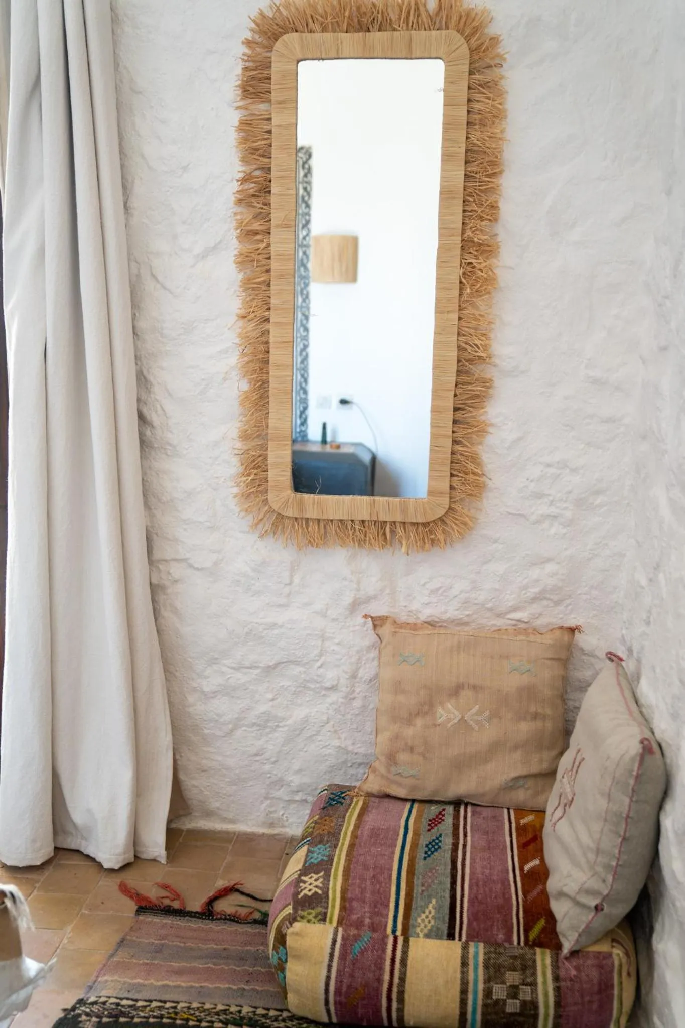 Decorative detail, Bed in Dar El Mandar - Ferme & Table d'Hôte Berbère