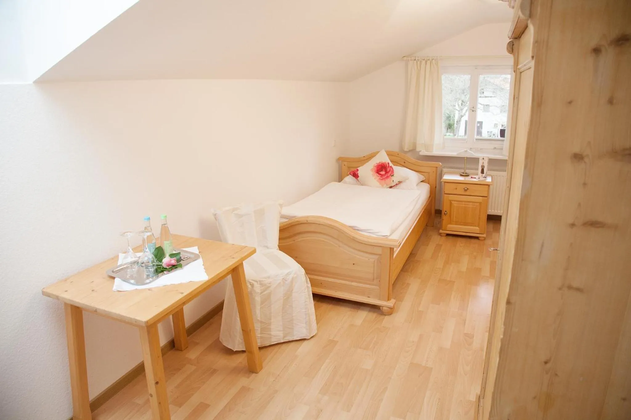 Bedroom, Bed in Hotel Garni Georgenhof Adults Only