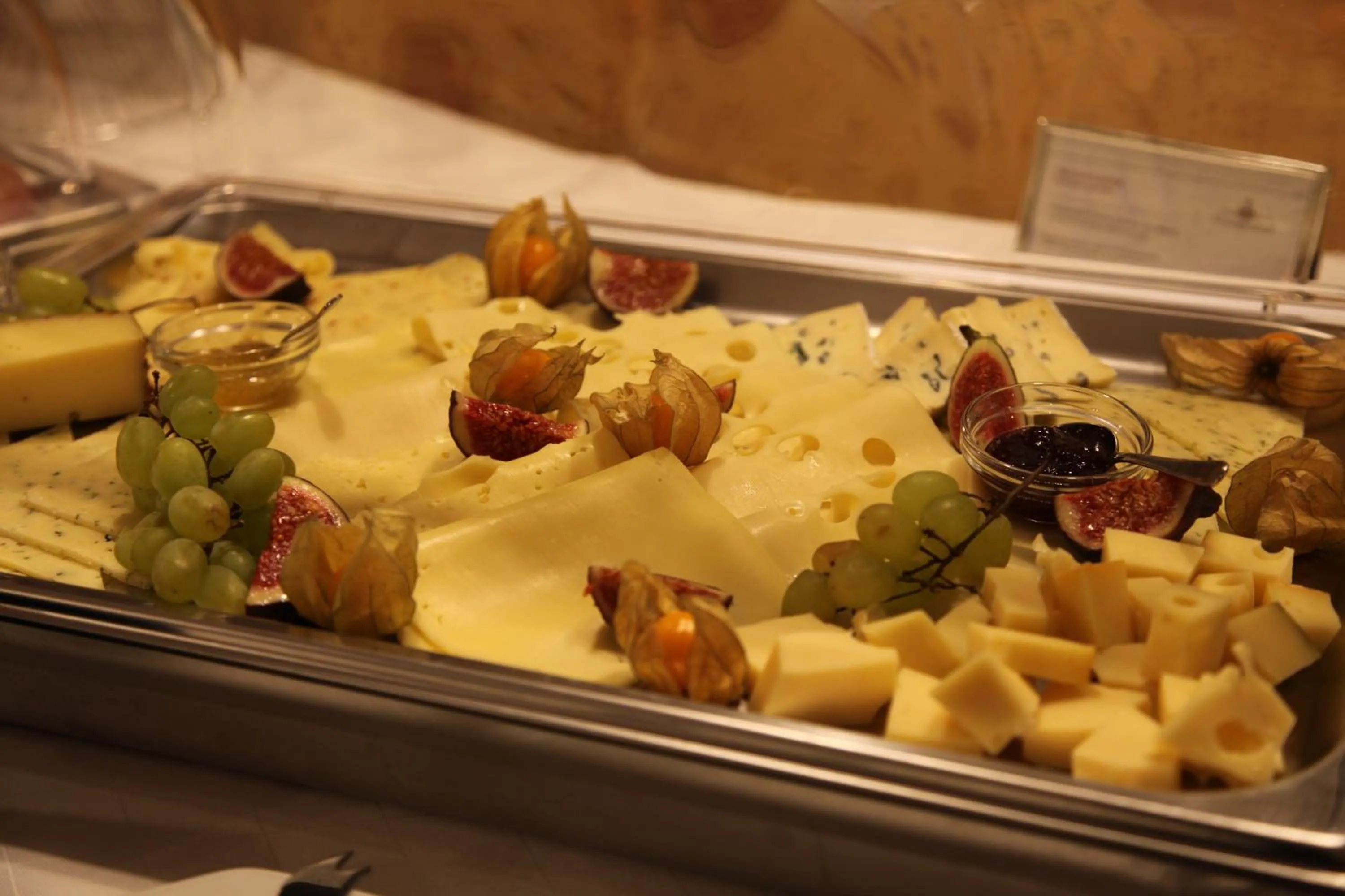 Buffet breakfast in Hotel Garni Georgenhof Adults Only