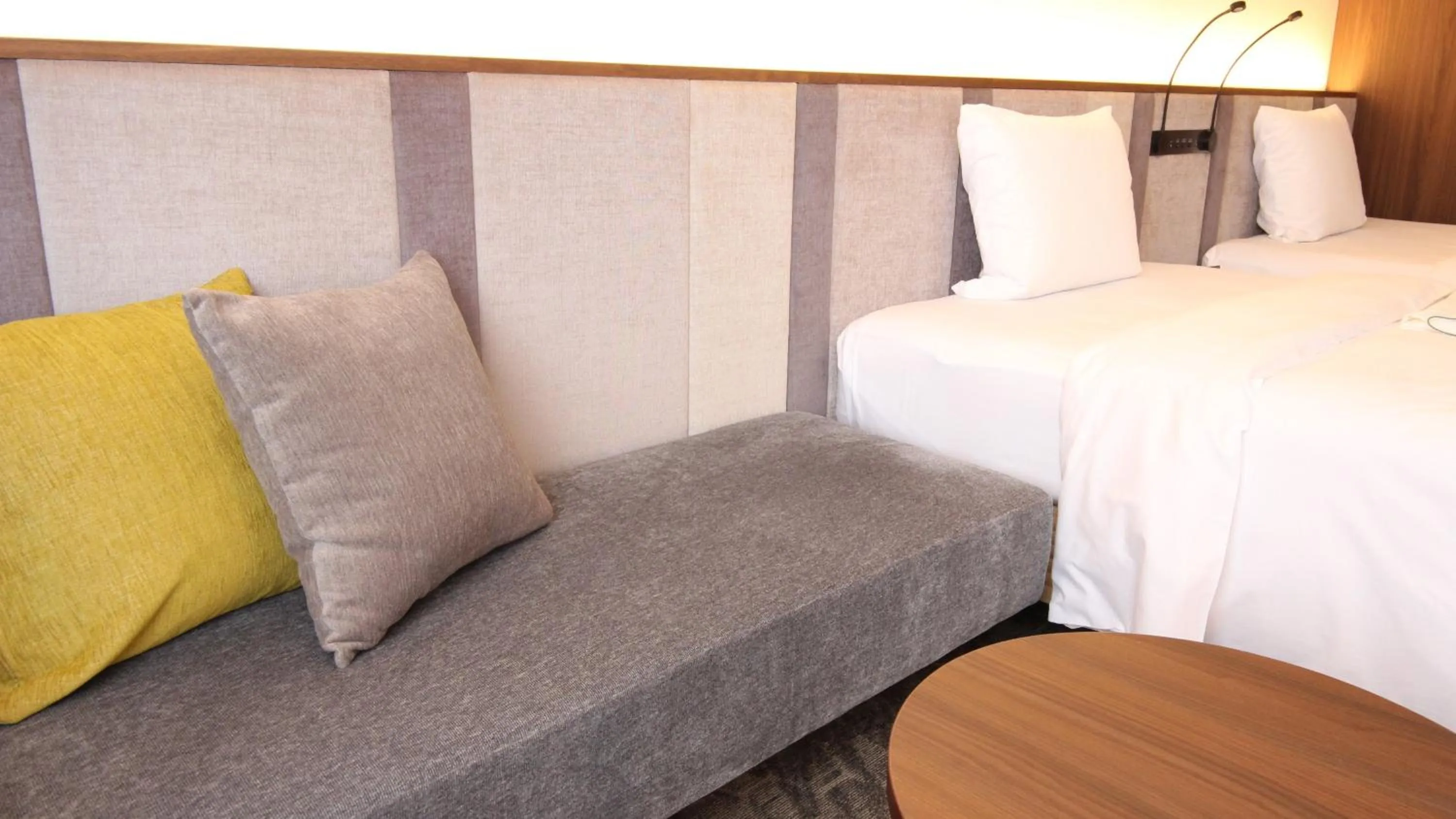 Photo of the whole room, Bed in ANA Holiday Inn Sendai by IHG