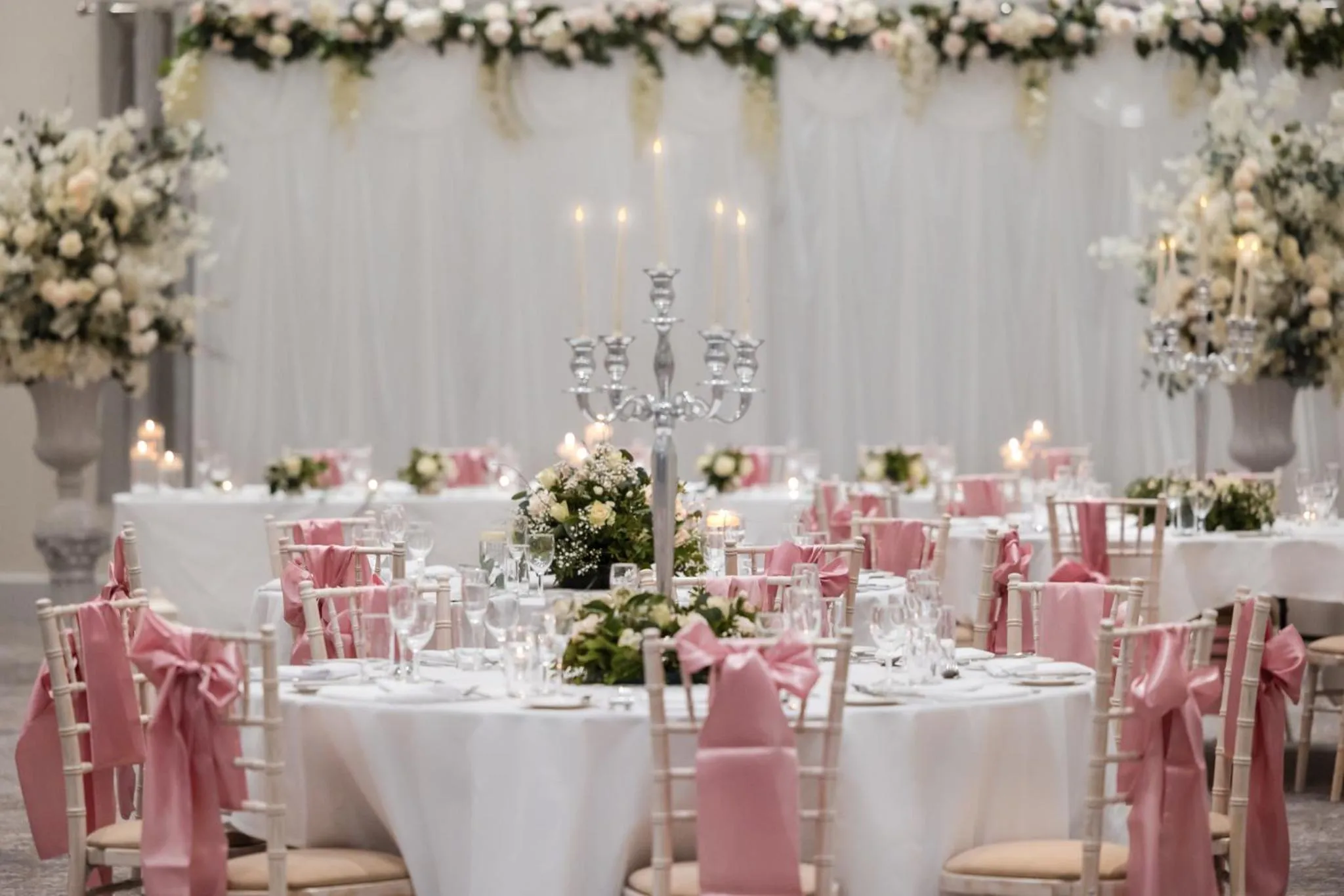 wedding in The Stones Hotel