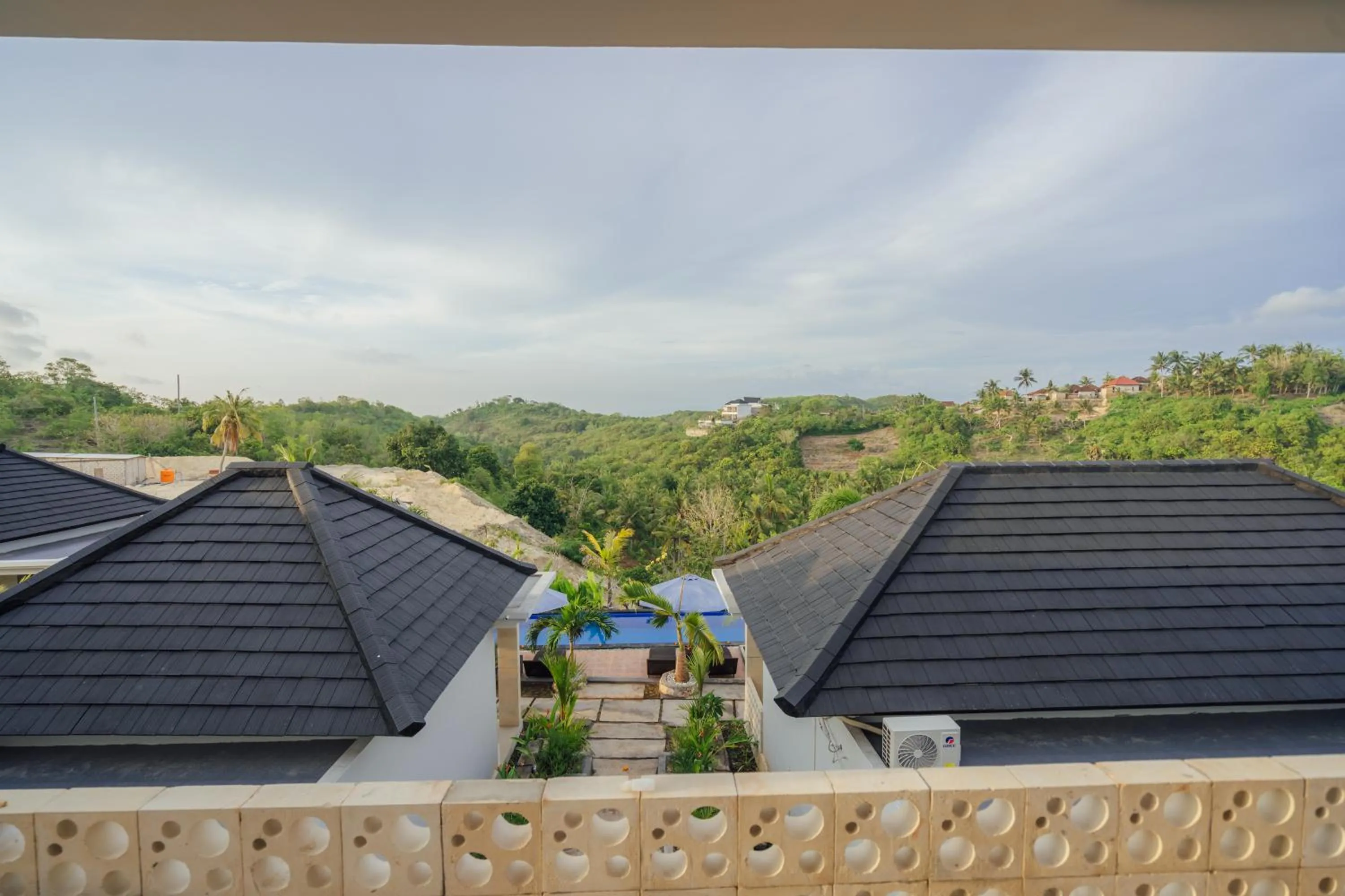 Property building in Kelingking Paradise Suites Villa