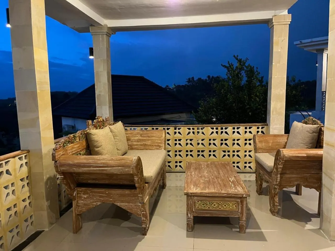 Lobby or reception in Kelingking Paradise Suites Villa