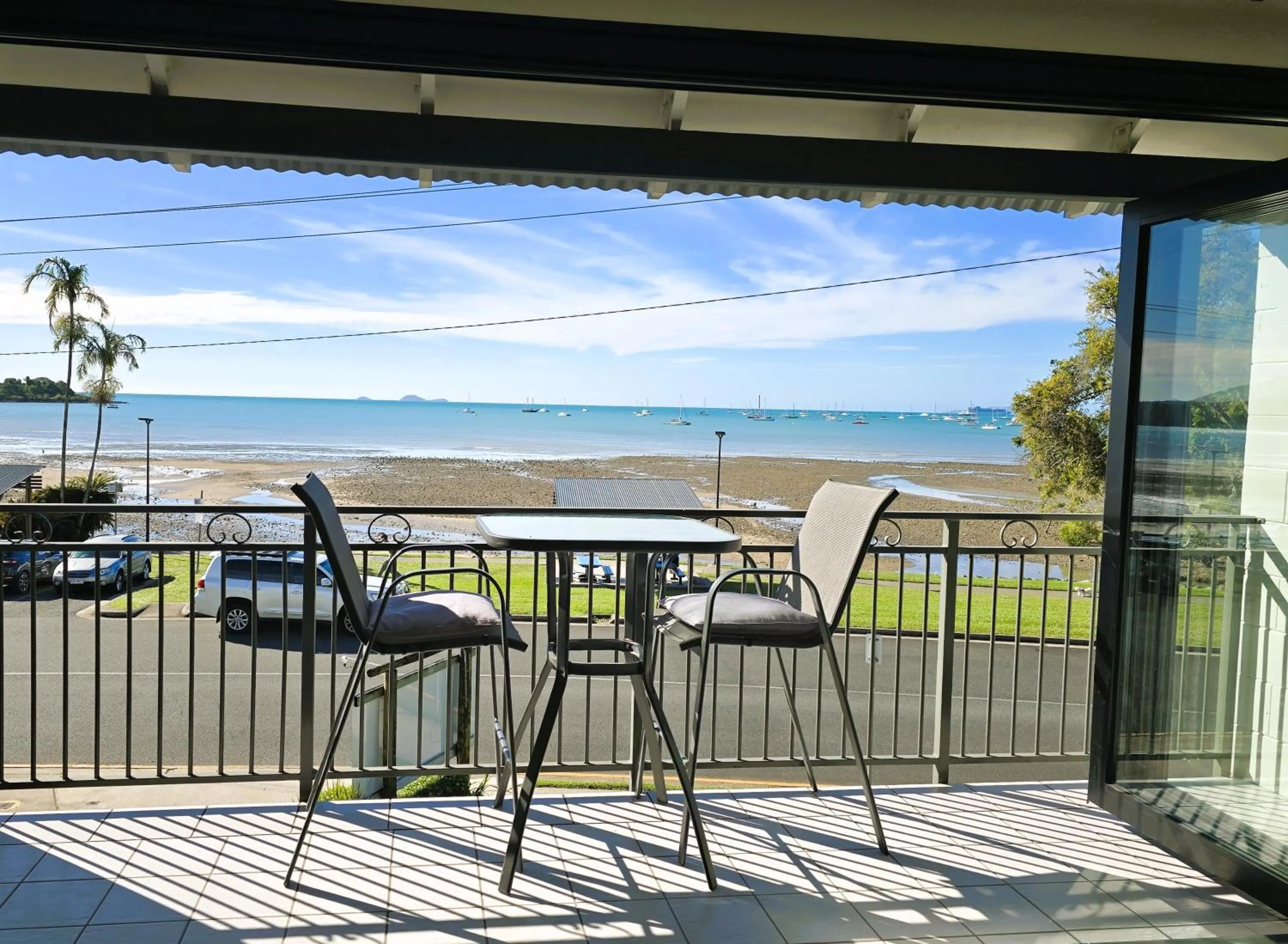 Natural landscape in Whitsunday Waterfront Apartments