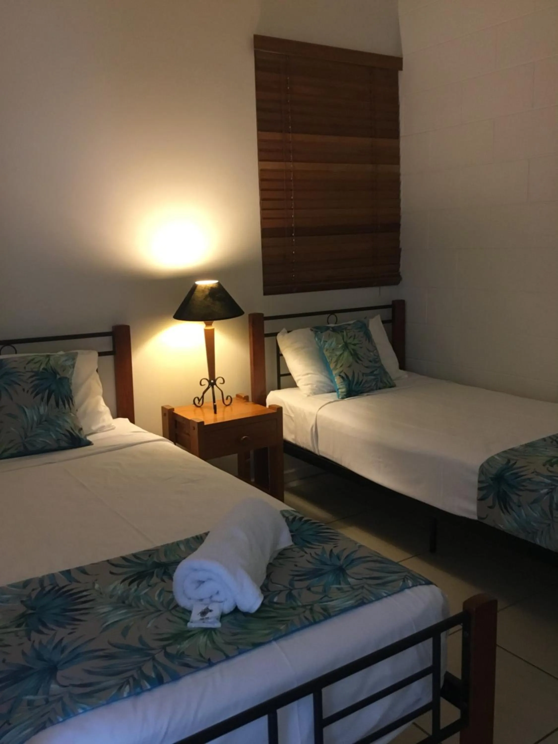 Bed in Whitsunday Waterfront Apartments
