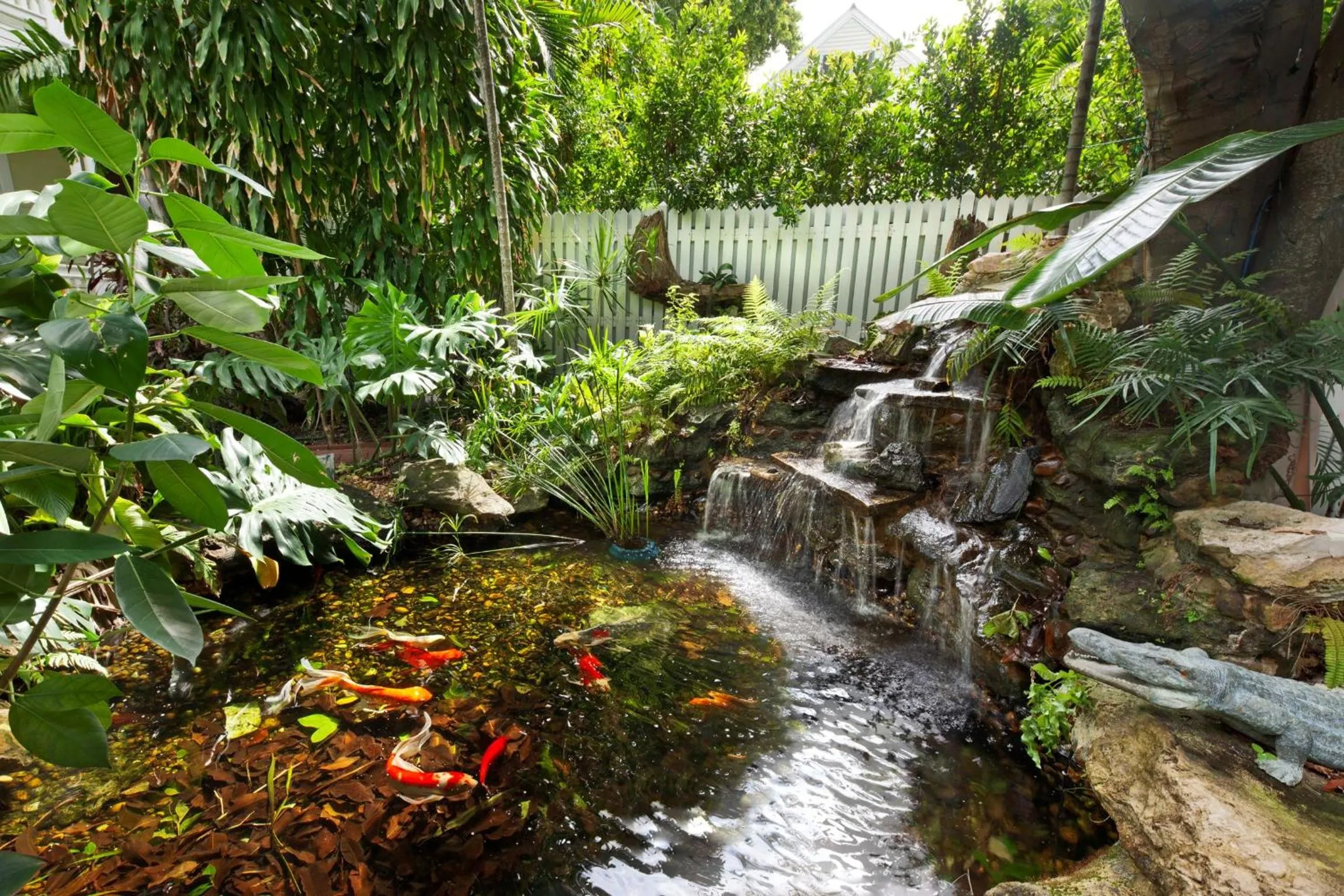 Property building in Island City House