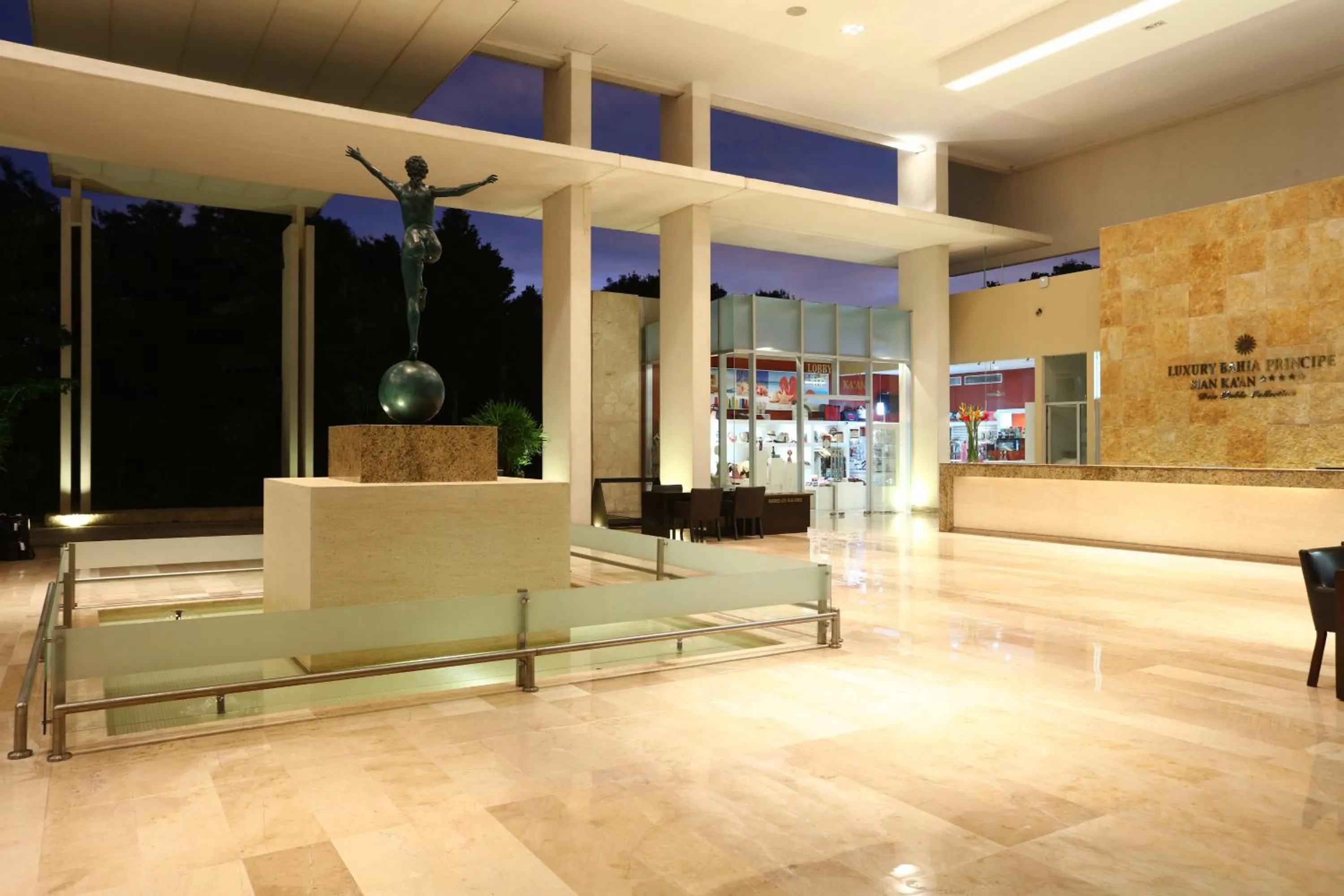 Living room in Bahia Principe Luxury Sian Ka´an - Adults Only - All Inclusive