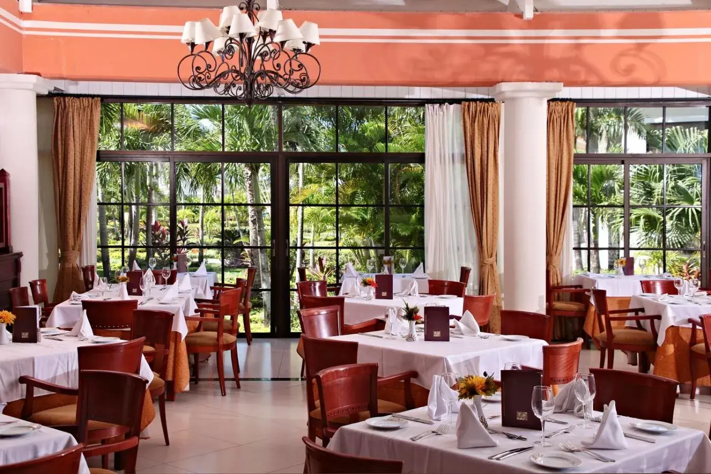 Restaurant/places to eat in Bahia Principe Grand La Romana - All Inclusive Restaurant/places to eat in Bahia Principe Grand La Romana - All Inclusive