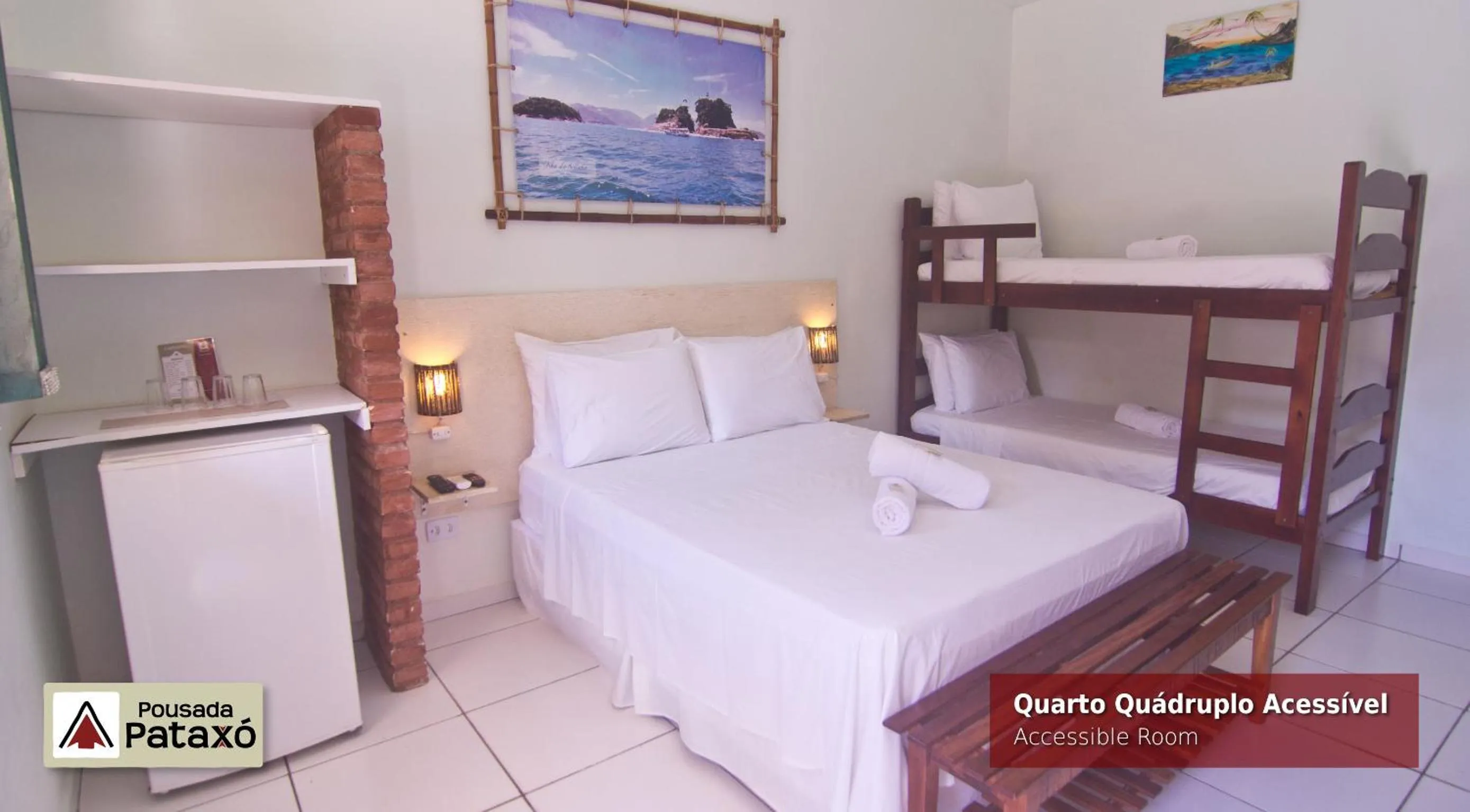 Photo of the whole room, Bed in Pousada Pataxó