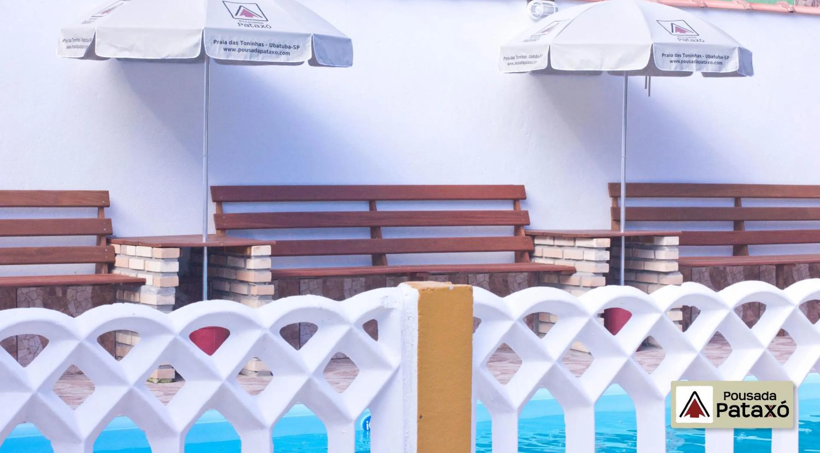 Swimming pool in Pousada Pataxó