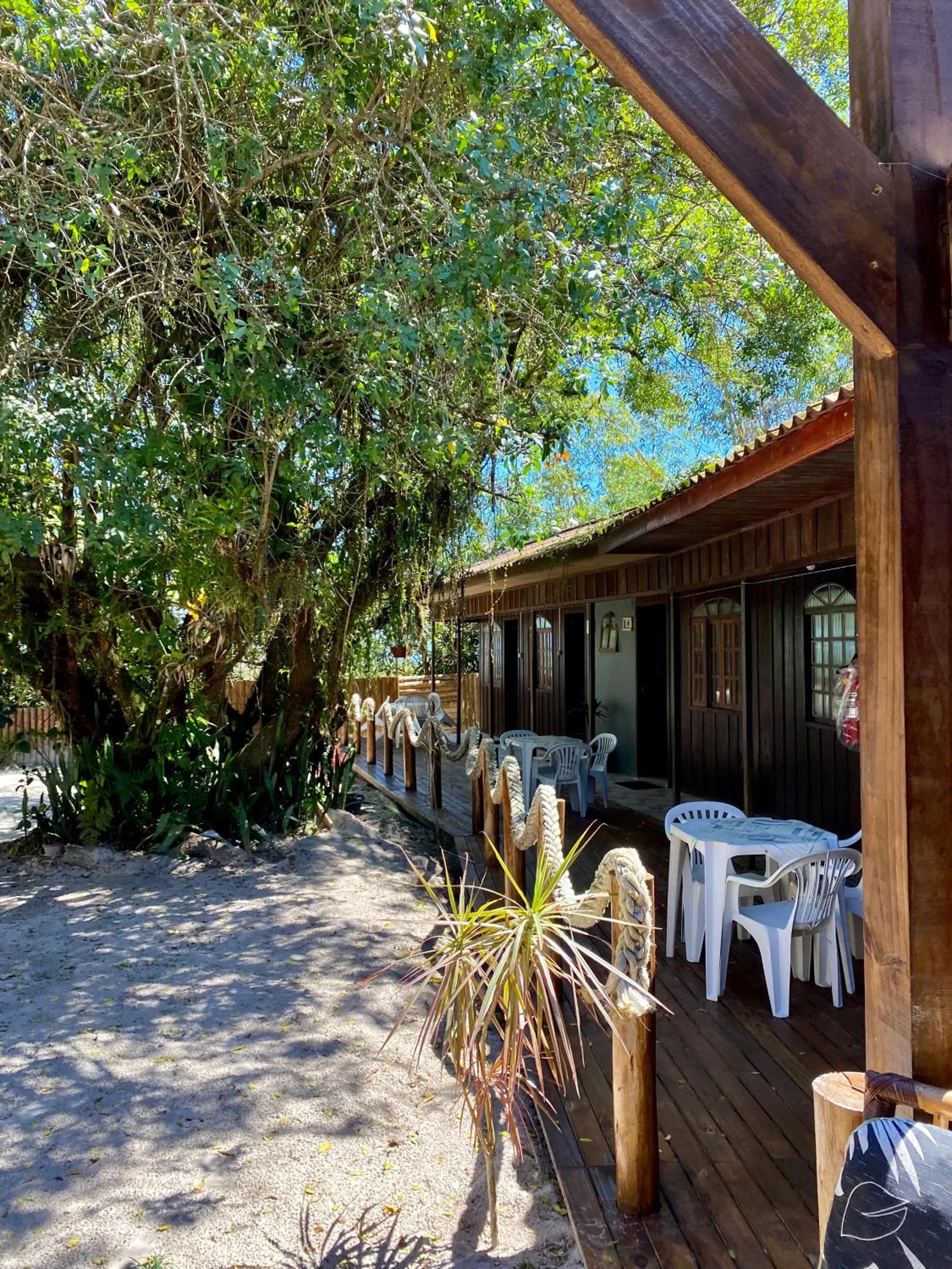 Garden view in Pousada & Camping Tubarão