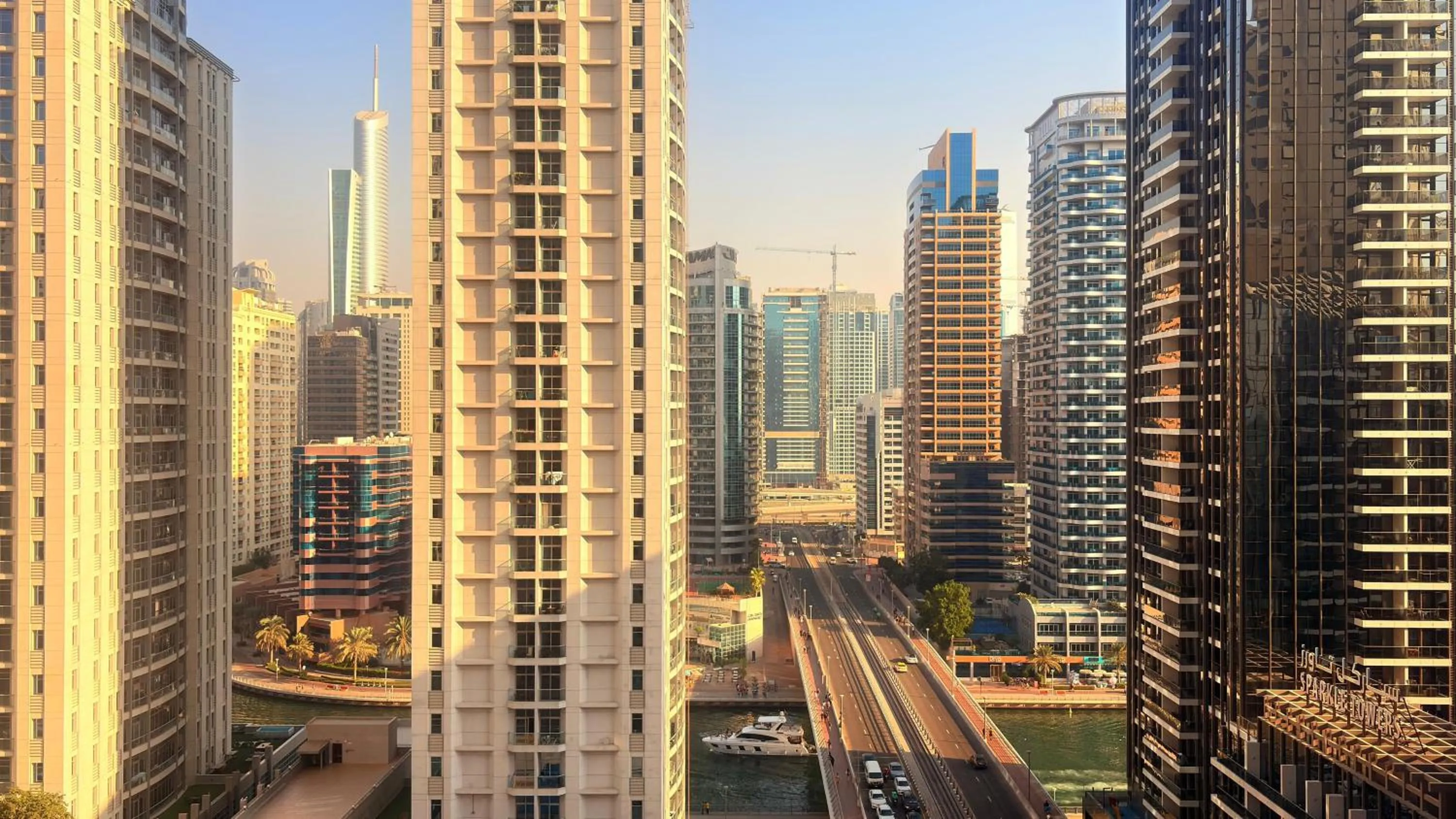 City view in Route 66 Beach Hostel