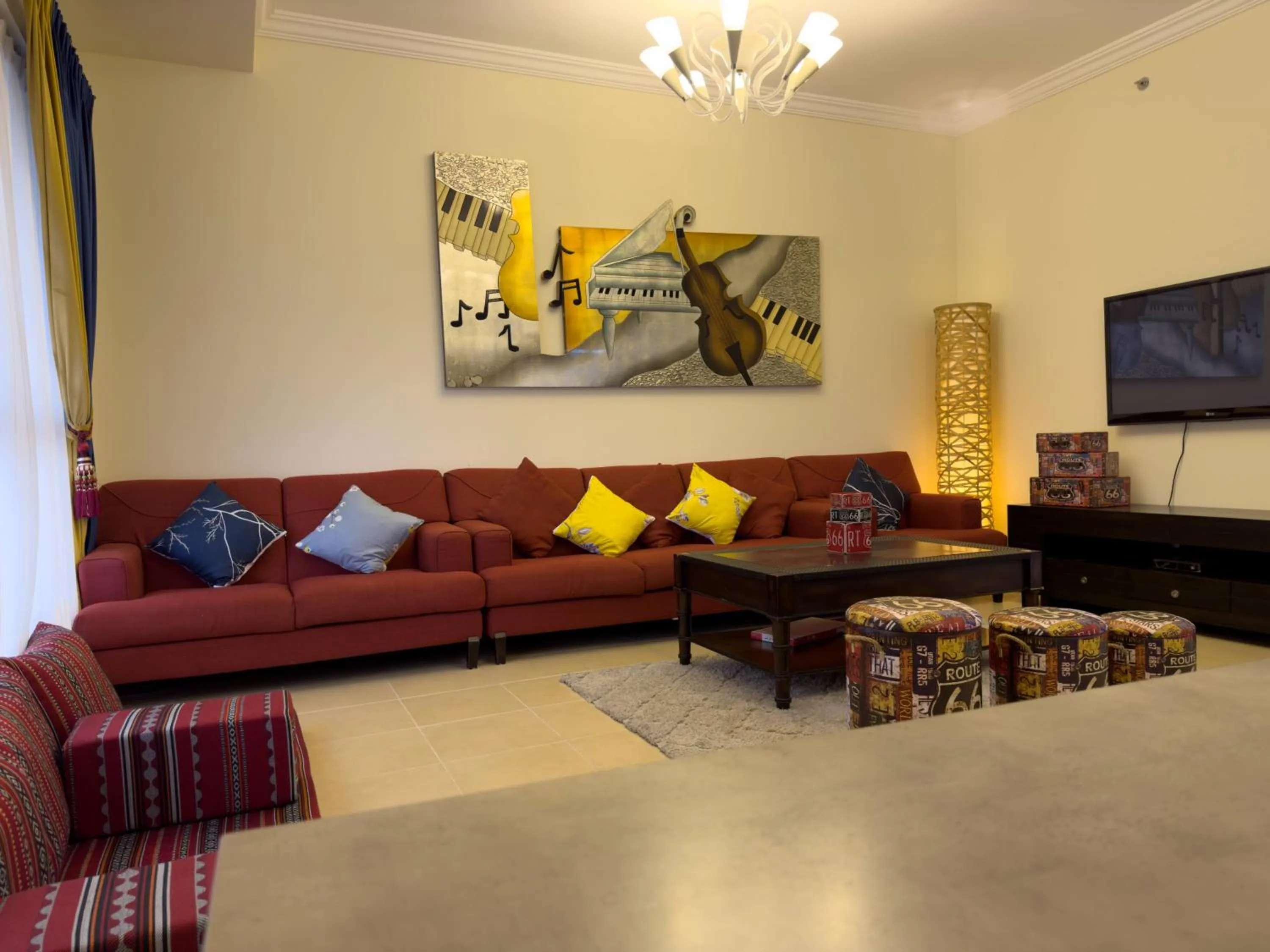 Living room in Route 66 Beach Hostel