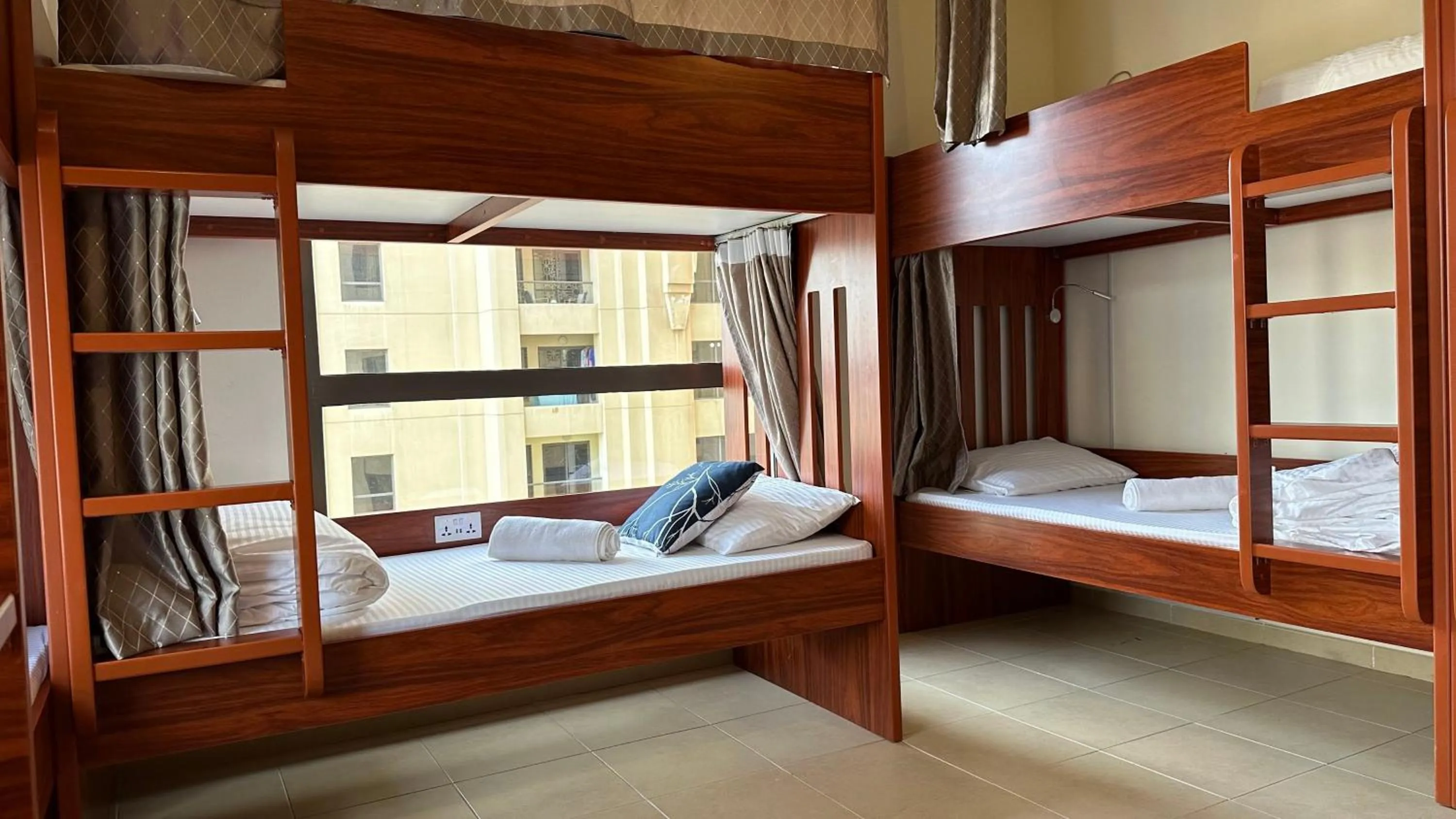 Bedroom, Bed in Route 66 Beach Hostel