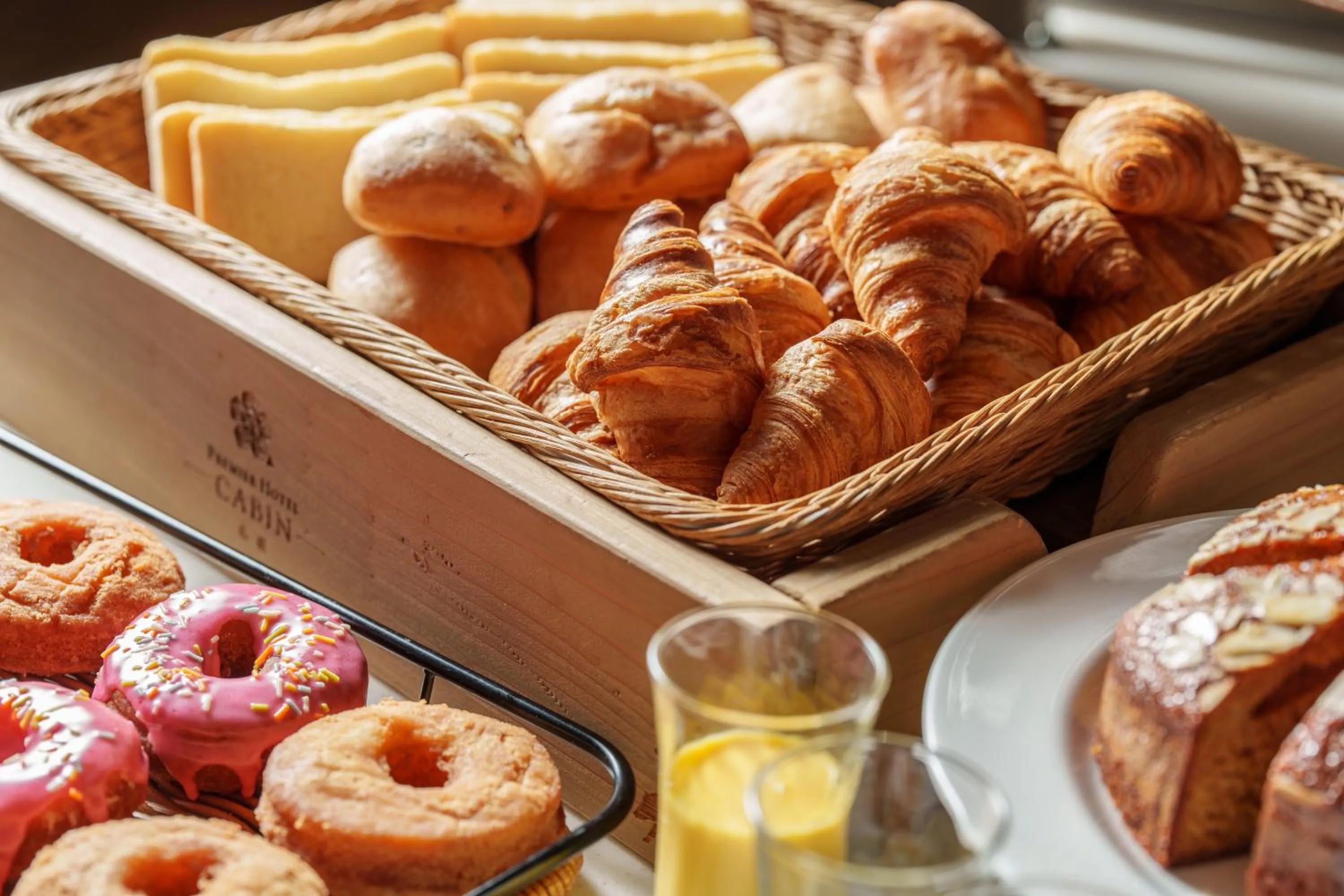 Food and drinks in Premier Hotel-CABIN-Sapporo