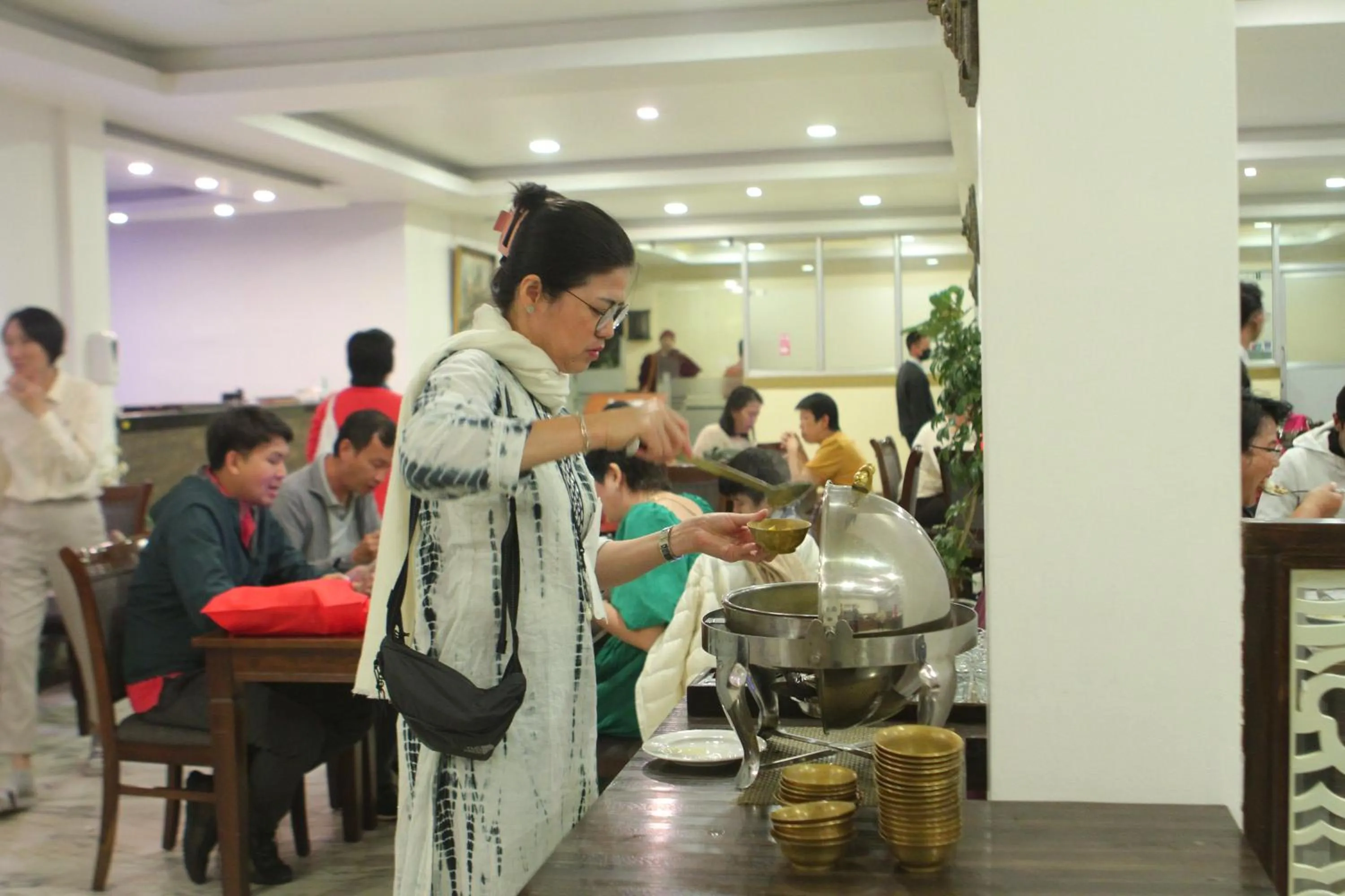 Restaurant/places to eat in Vannasut Hotel and Spa