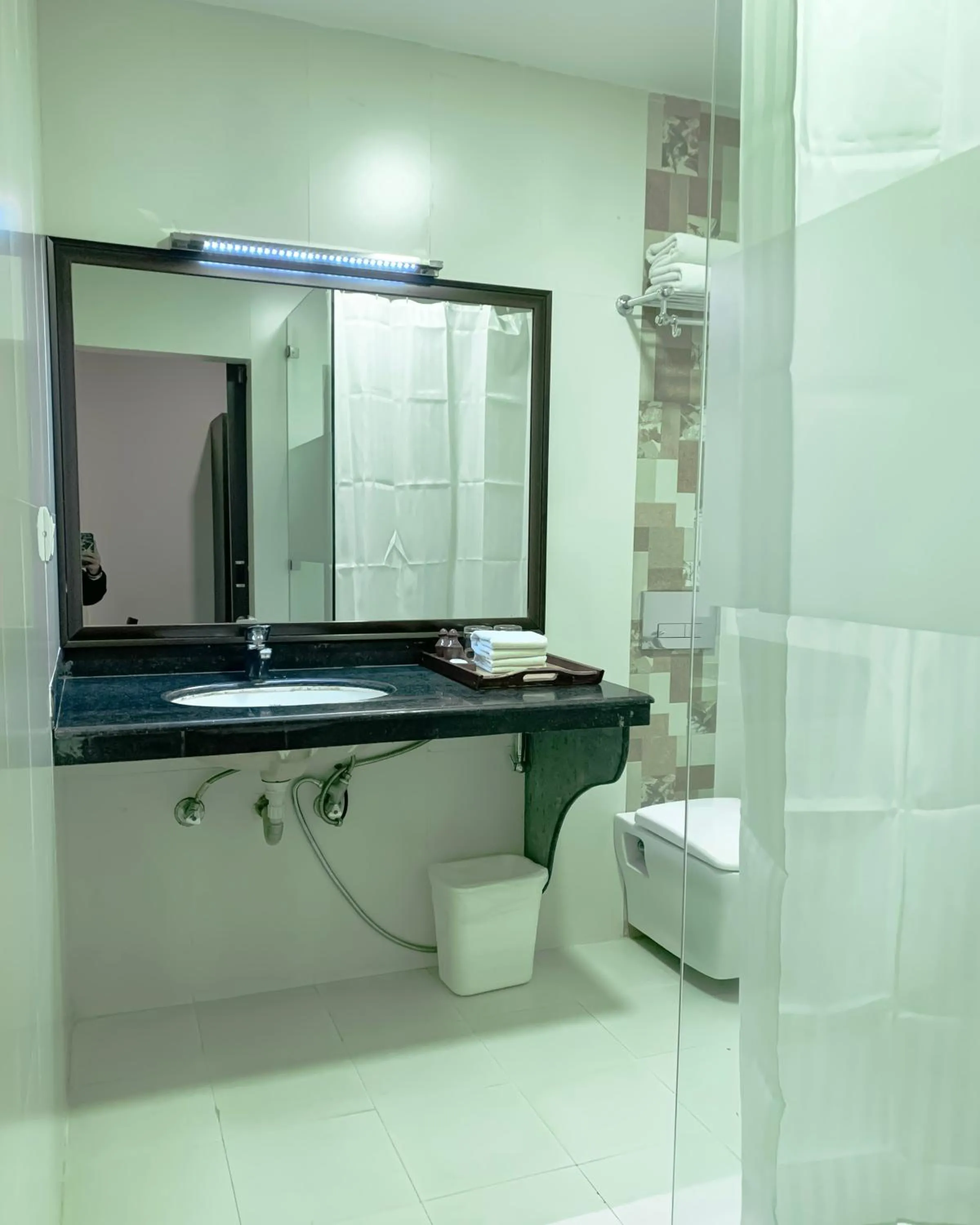 Toilet in Vannasut Hotel and Spa