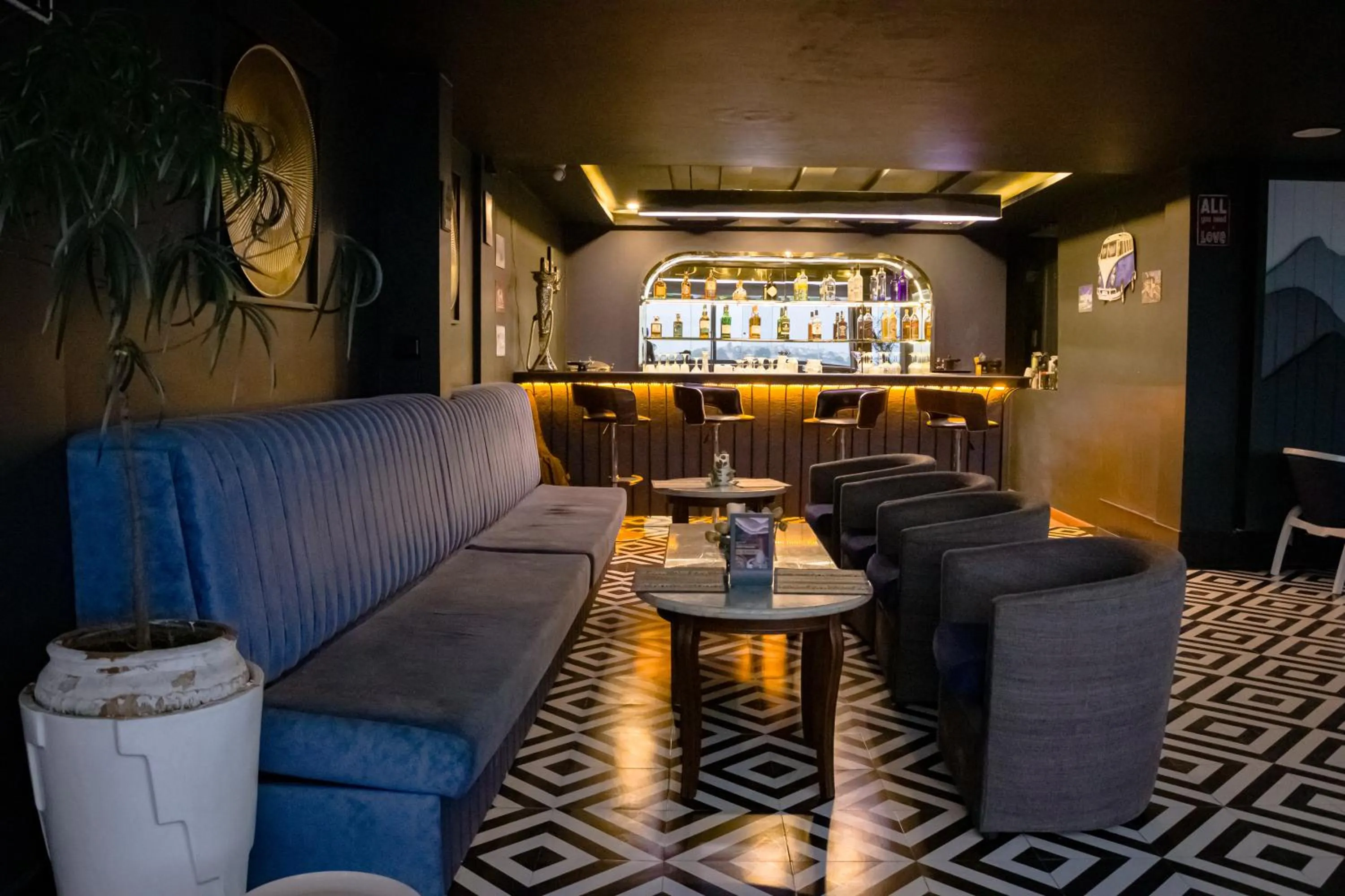 Lounge or bar in Vannasut Hotel and Spa