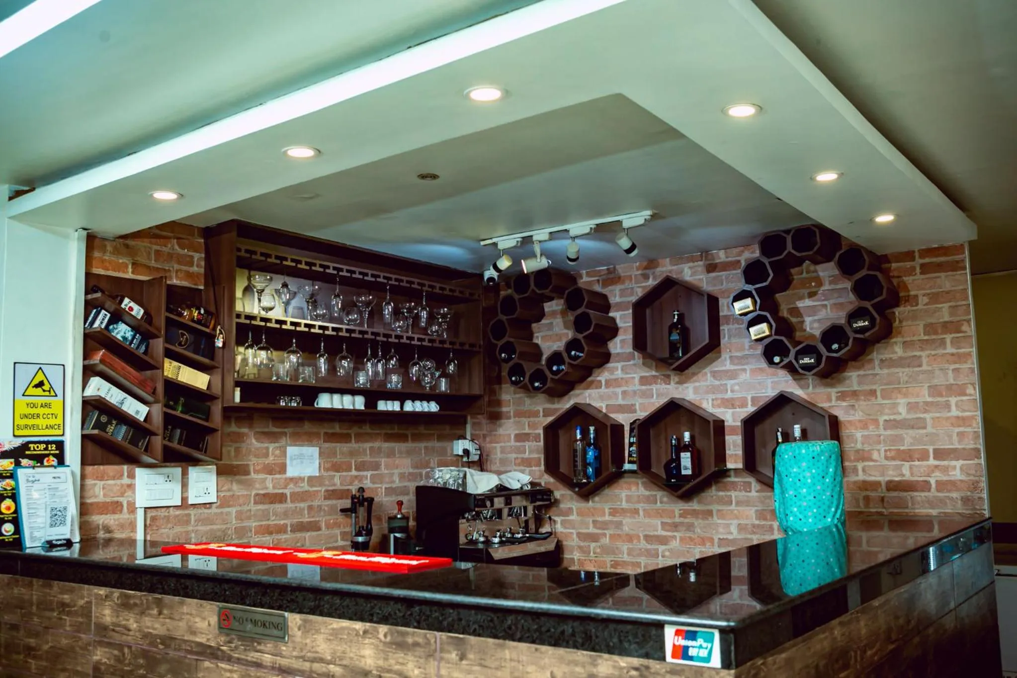 Food and drinks in Vannasut Hotel and Spa