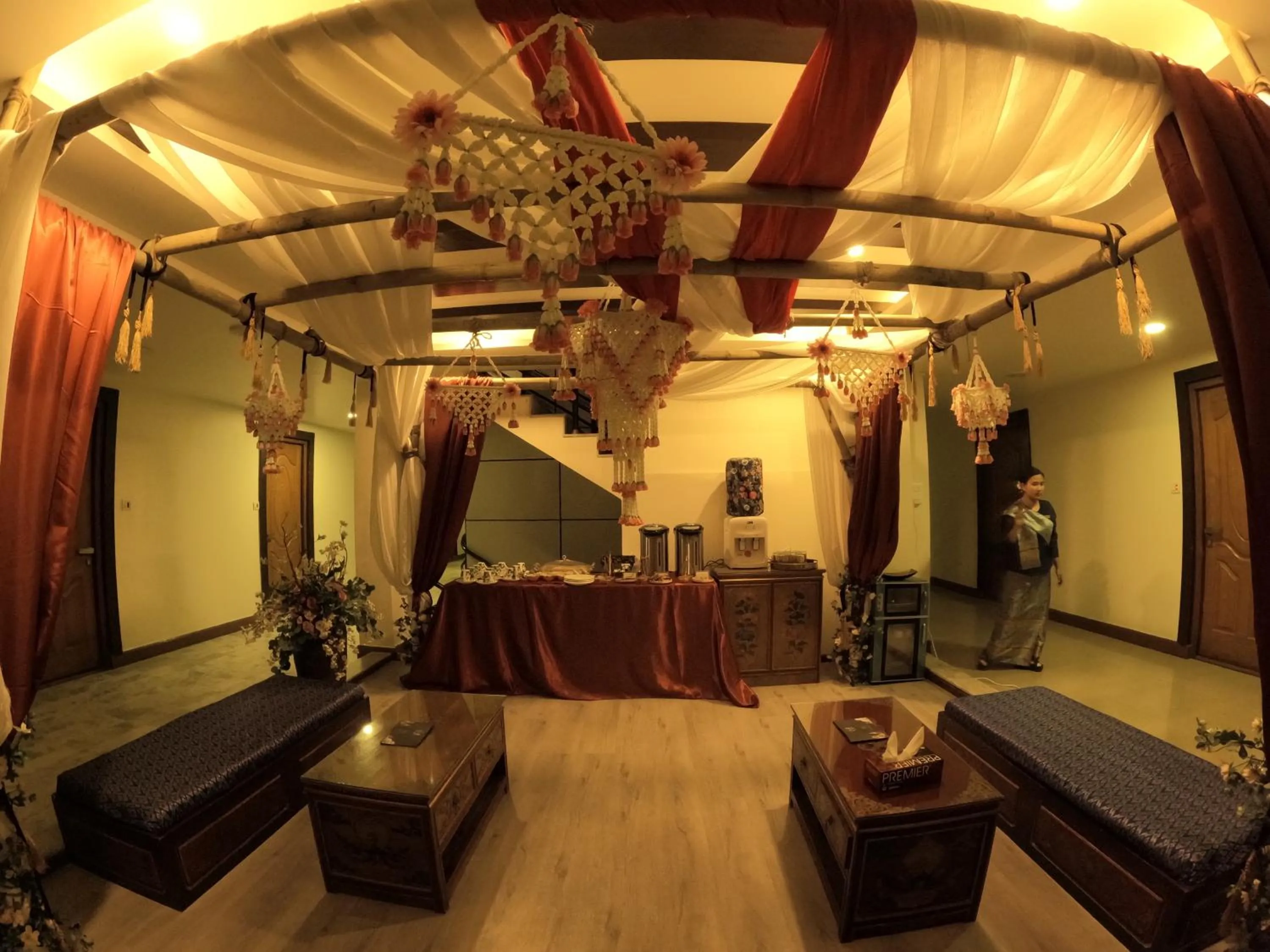 Massage in Vannasut Hotel and Spa