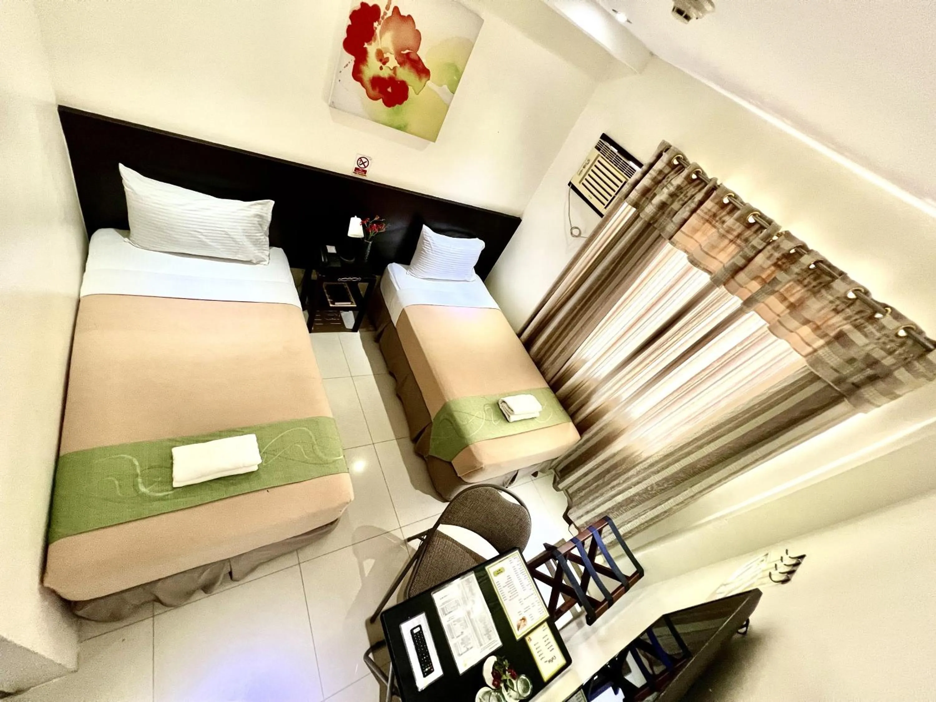 Bed in Canberry Hotel