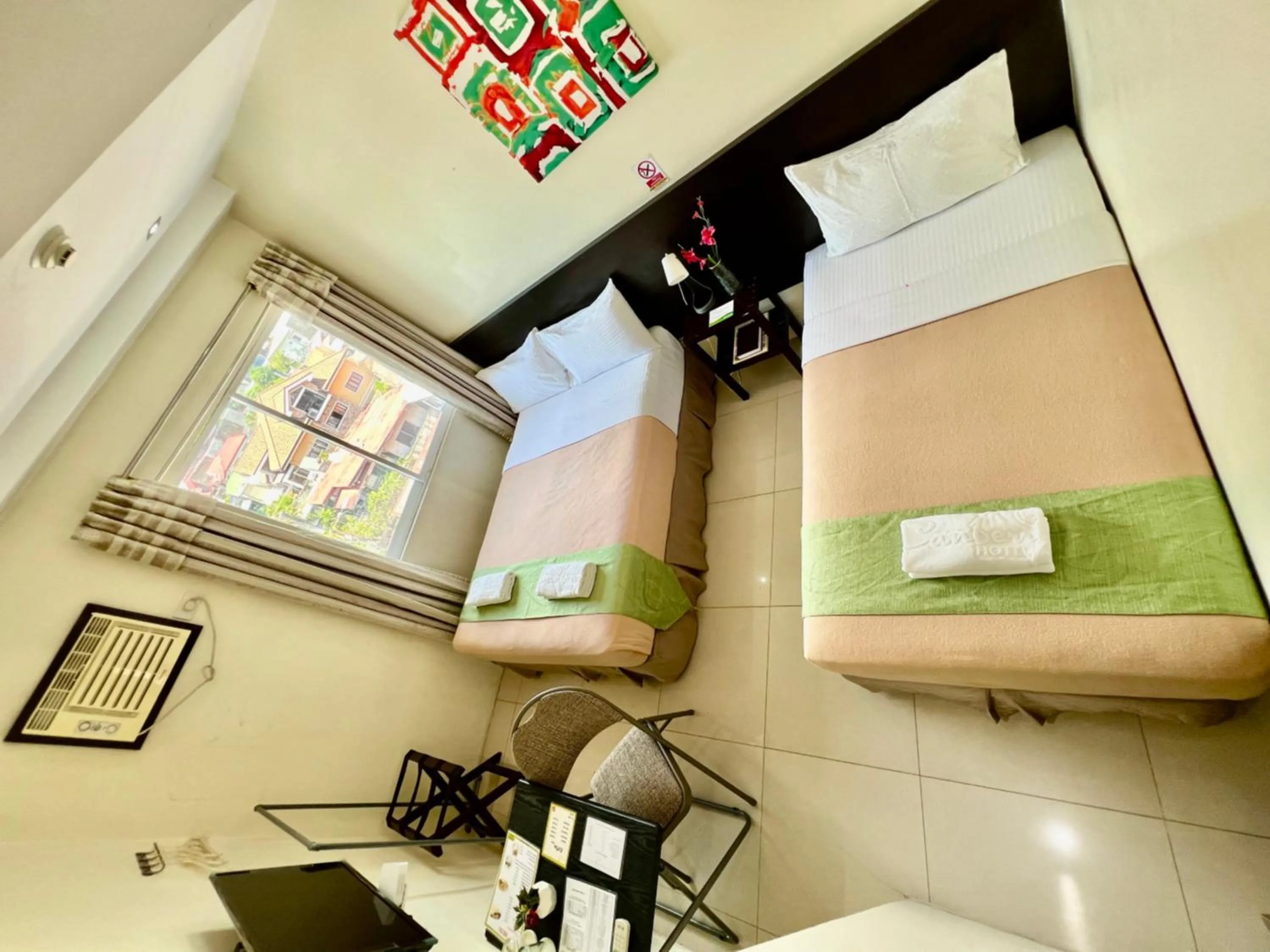 Bedroom in Canberry Hotel