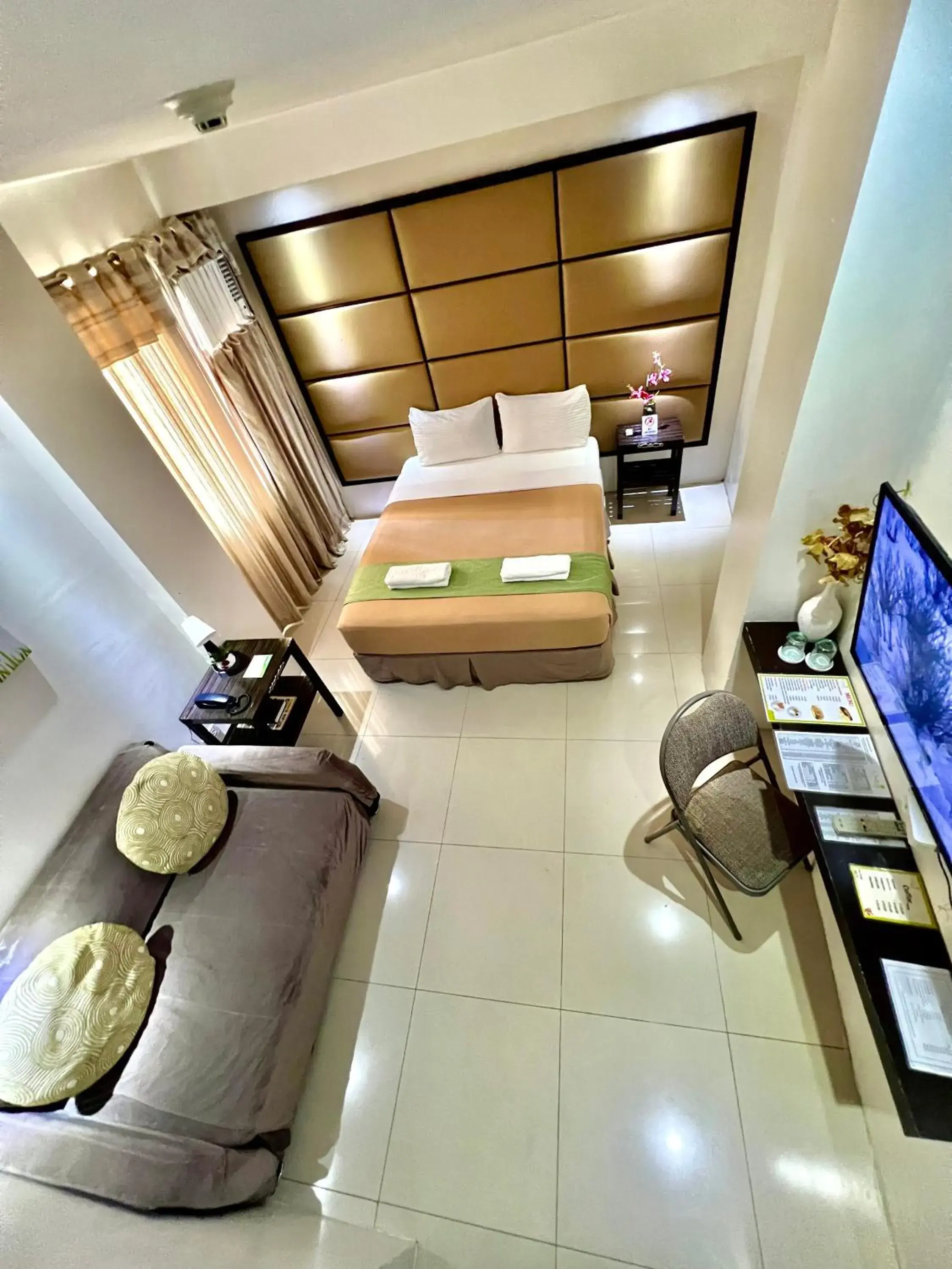 Bedroom in Canberry Hotel Bedroom in Canberry Hotel