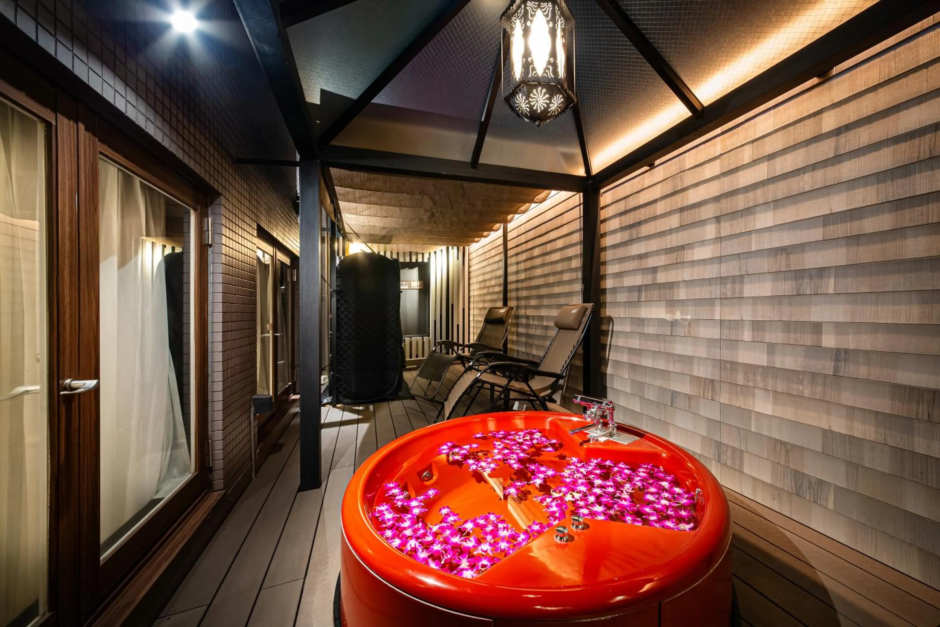 Hotel BaliAn Resort Yokohama Kannai - Adult Only