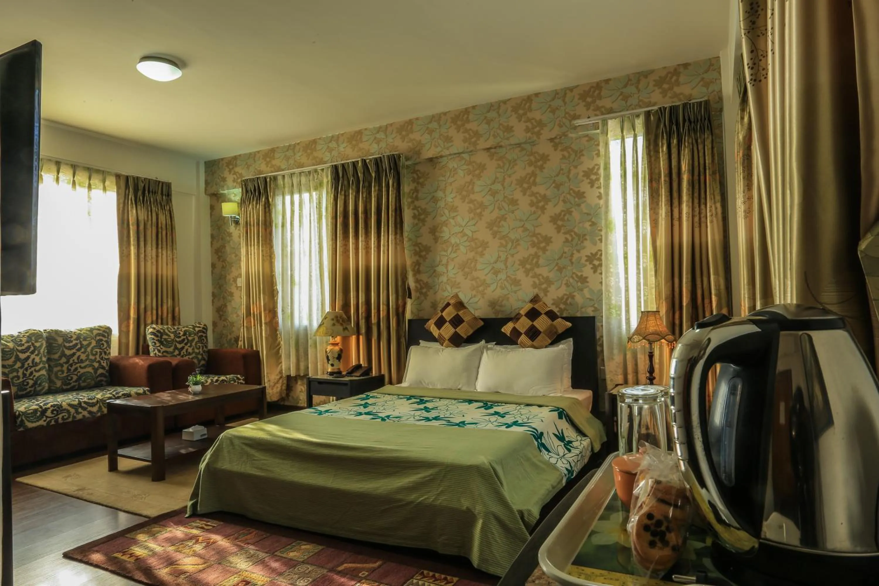 Coffee/tea facilities in Nirvana Home