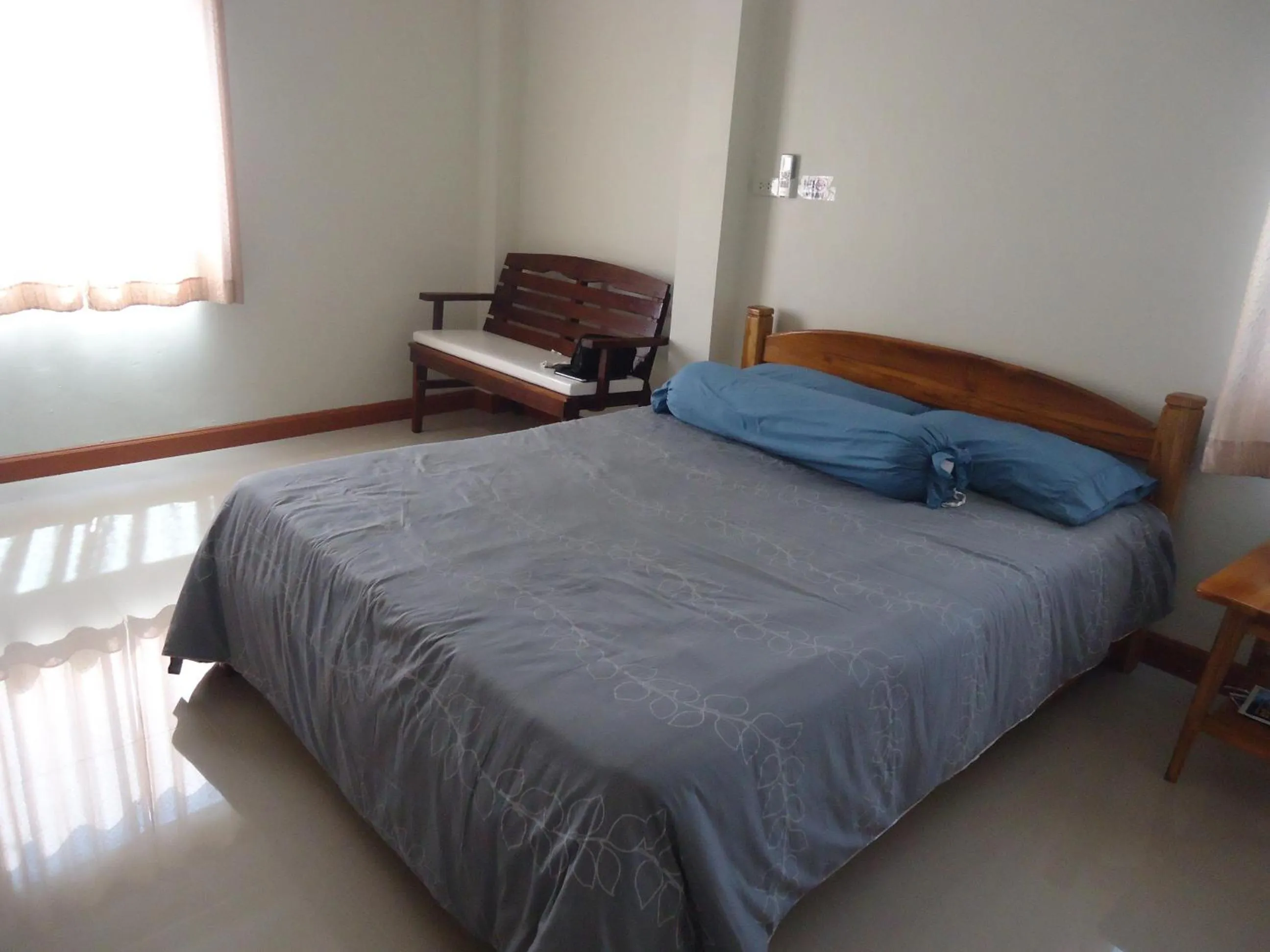 Double Room in Sorn Waree Home place