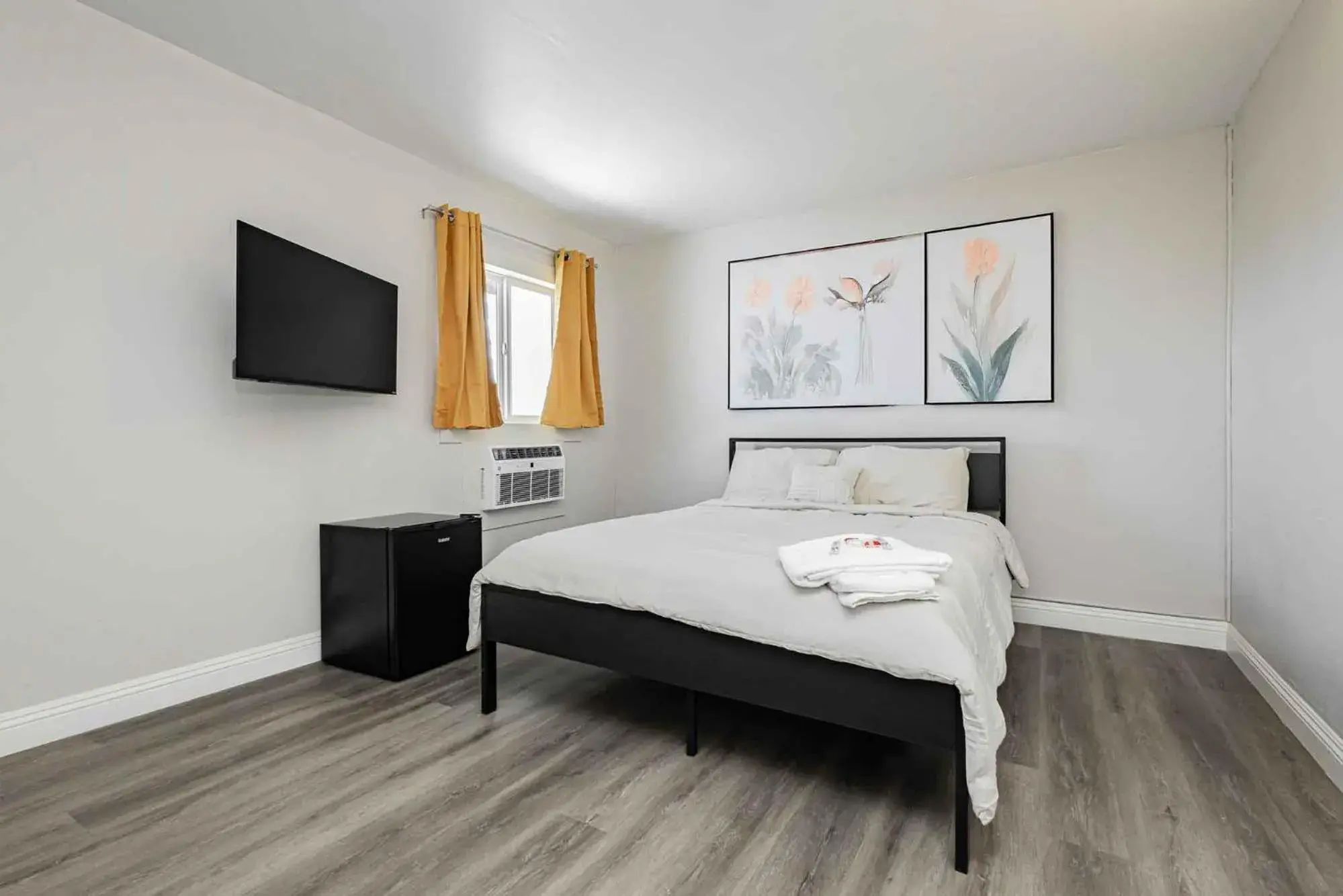 Double Room with Private Bathroom in G Hotel Double Room with Private Bathroom in G Hotel
