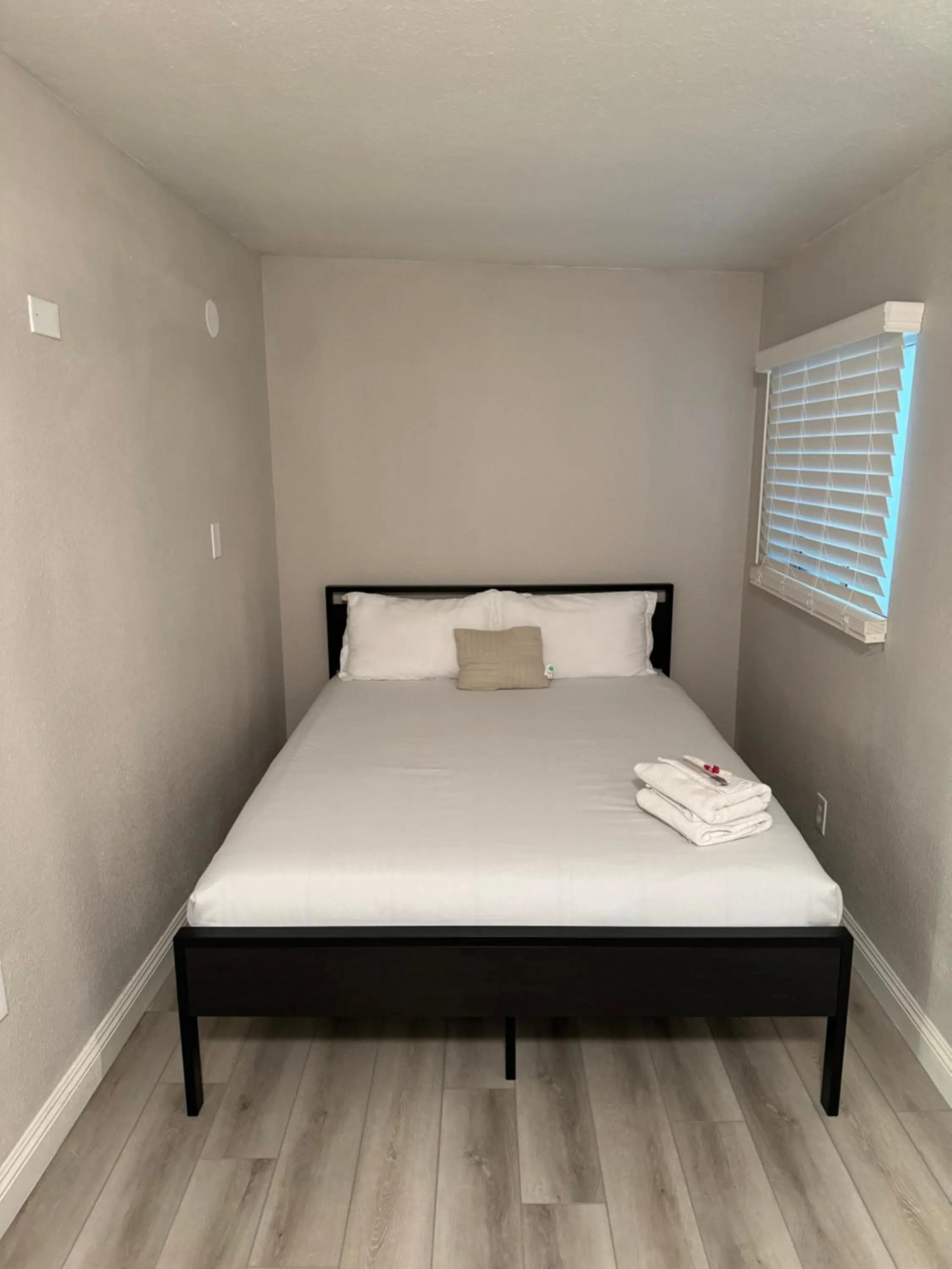 Bed in G Hotel