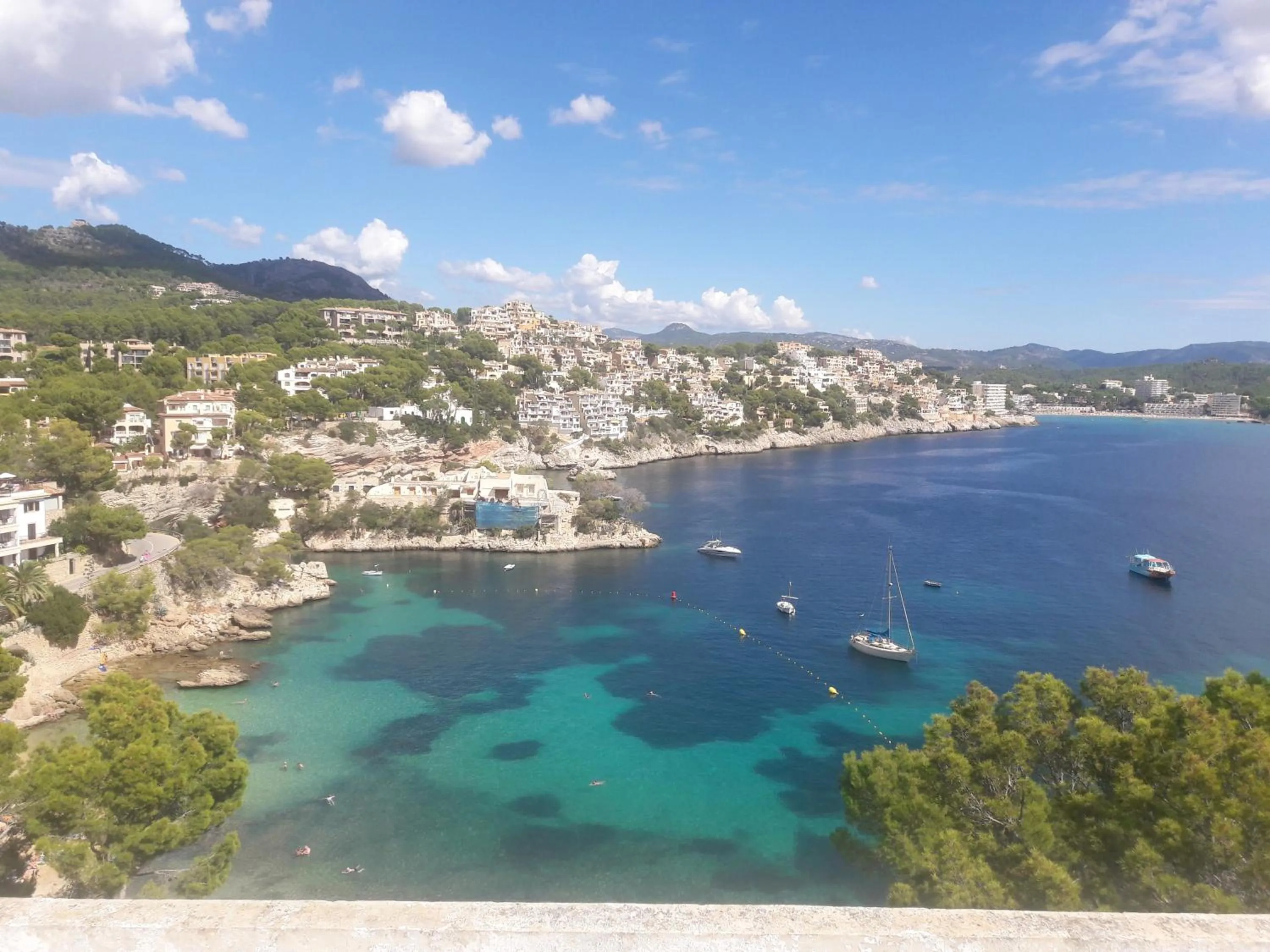 Beach in Hotel Coronado Thalasso & Spa