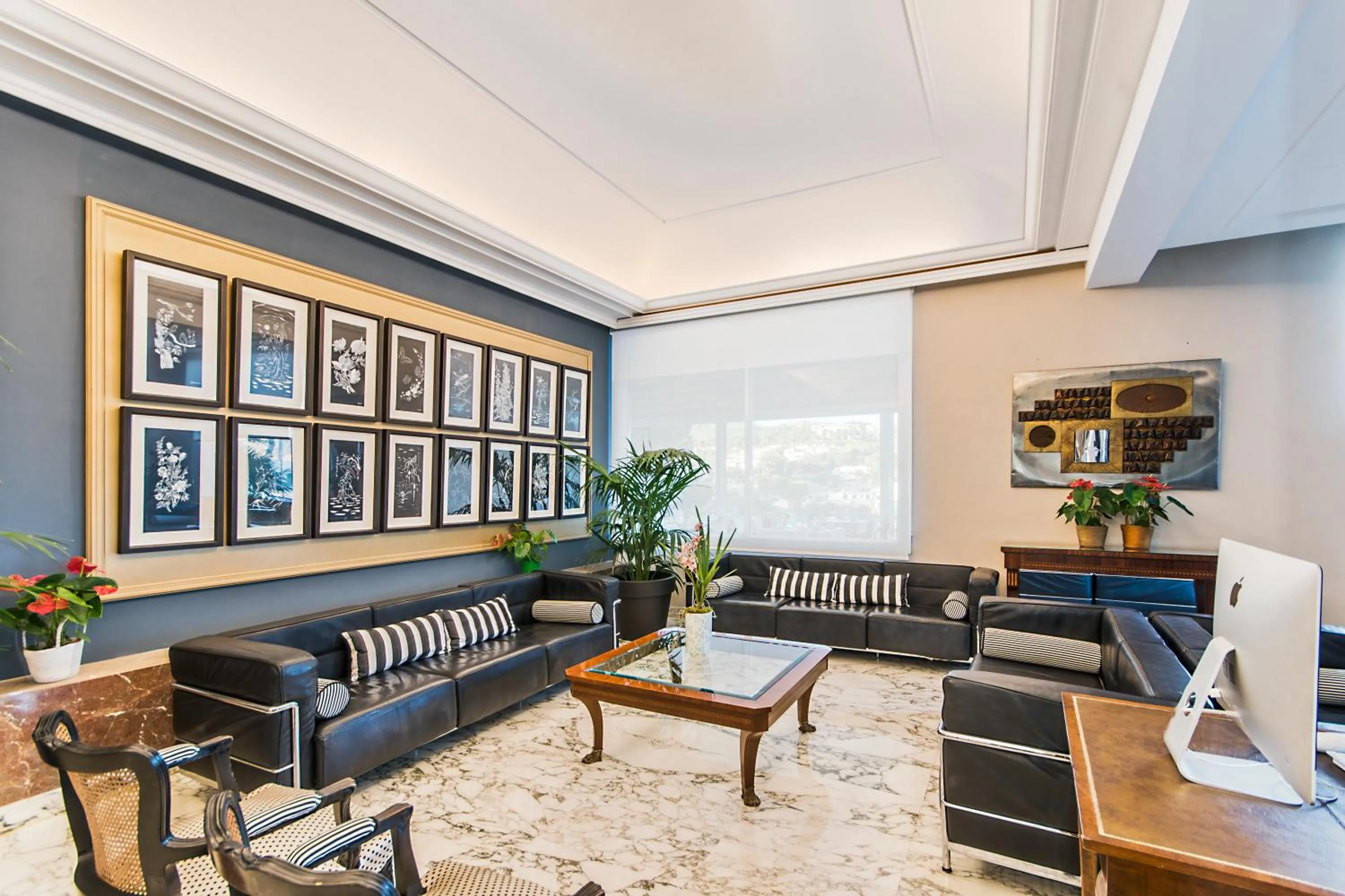 Lobby or reception in Hotel Coronado Thalasso & Spa