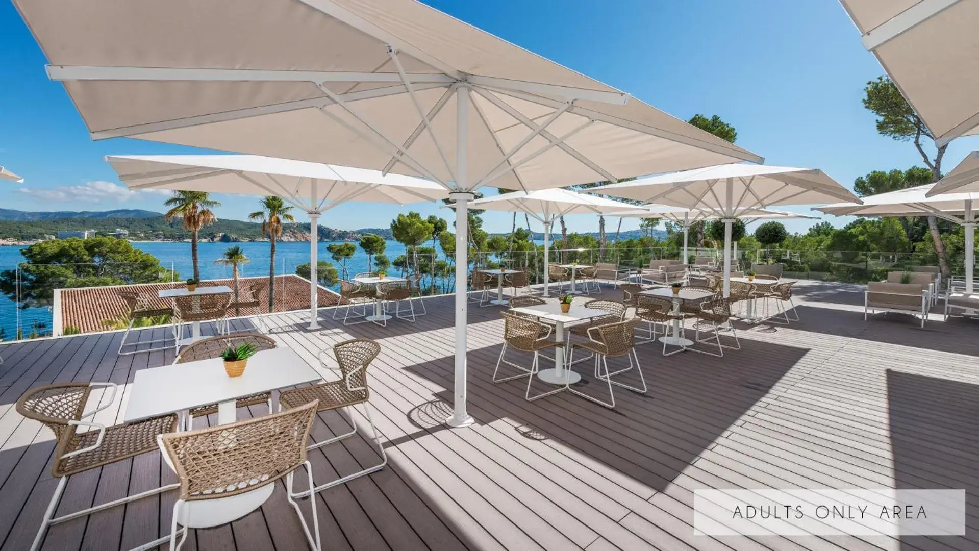 Restaurant/places to eat in Hotel Coronado Thalasso & Spa Restaurant/places to eat in Hotel Coronado Thalasso & Spa