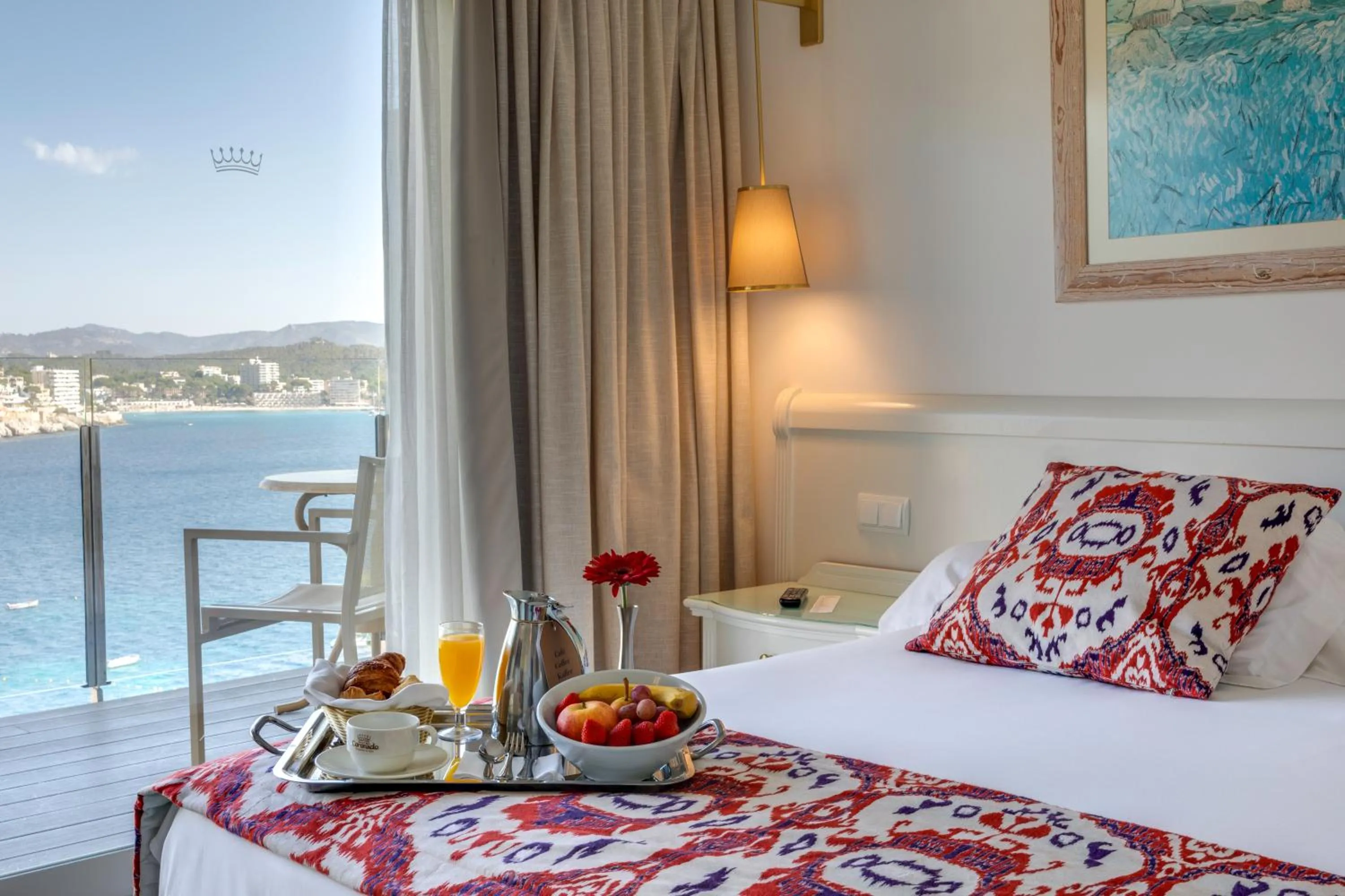 Bed in Hotel Coronado Thalasso & Spa