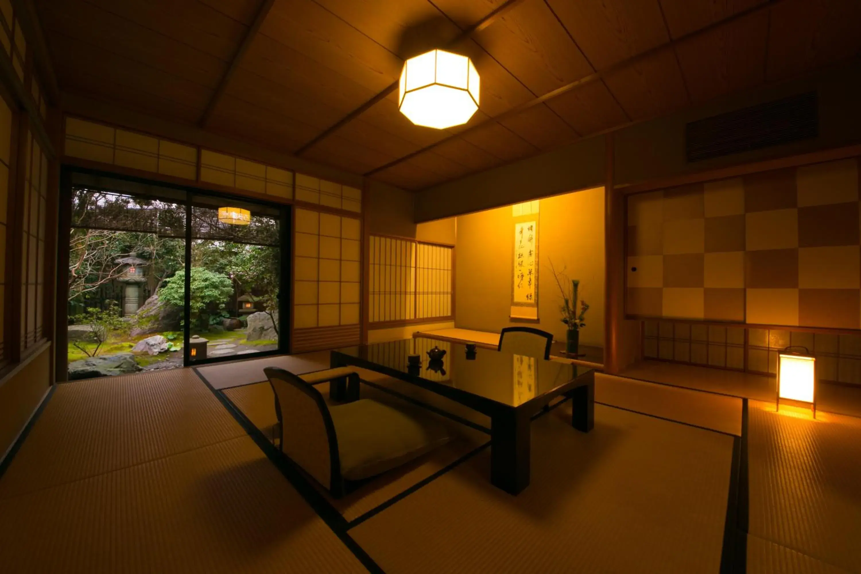 Photo of the whole room in Yakakutei Photo of the whole room in Yakakutei