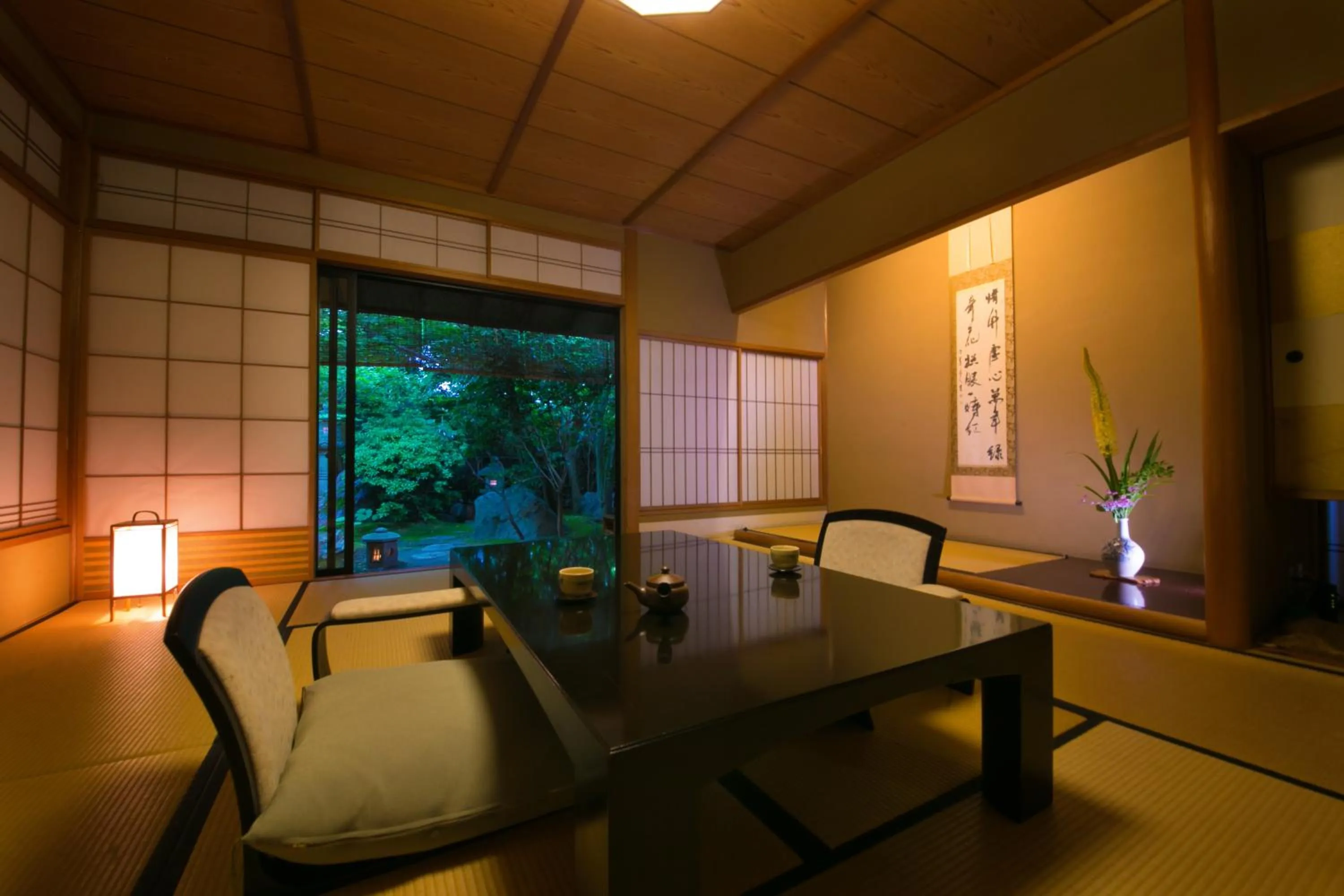 Living room in Yakakutei