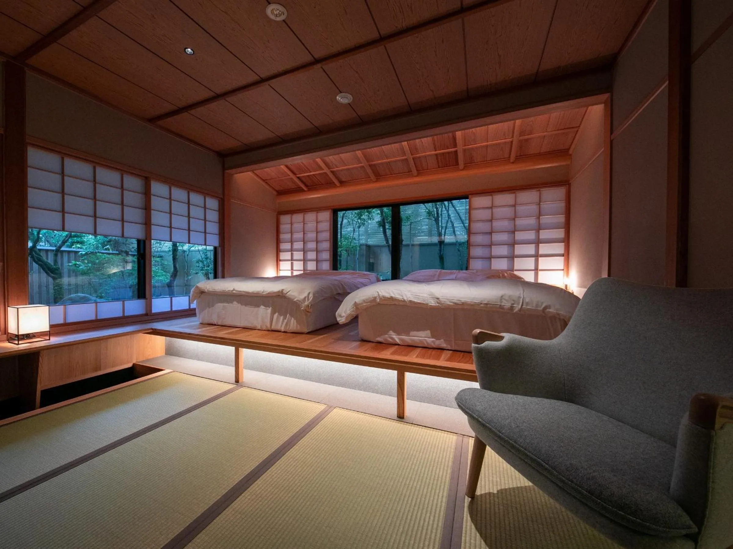 Photo of the whole room, Bed in Yakakutei