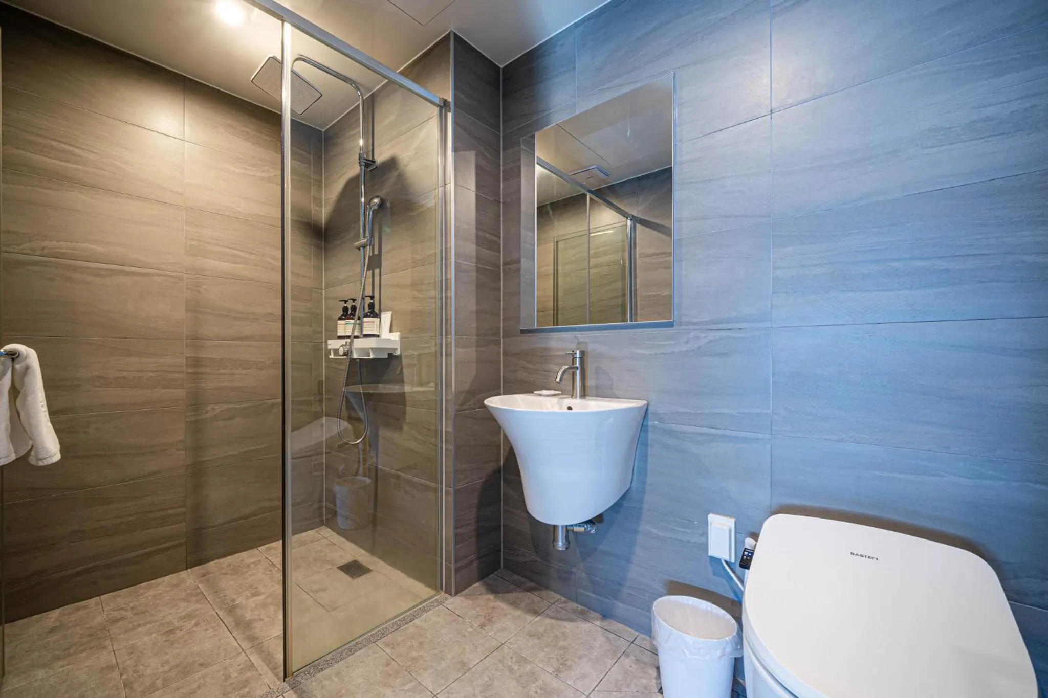 Photo of the whole room in The Western Busan Hotel By STAYNEO