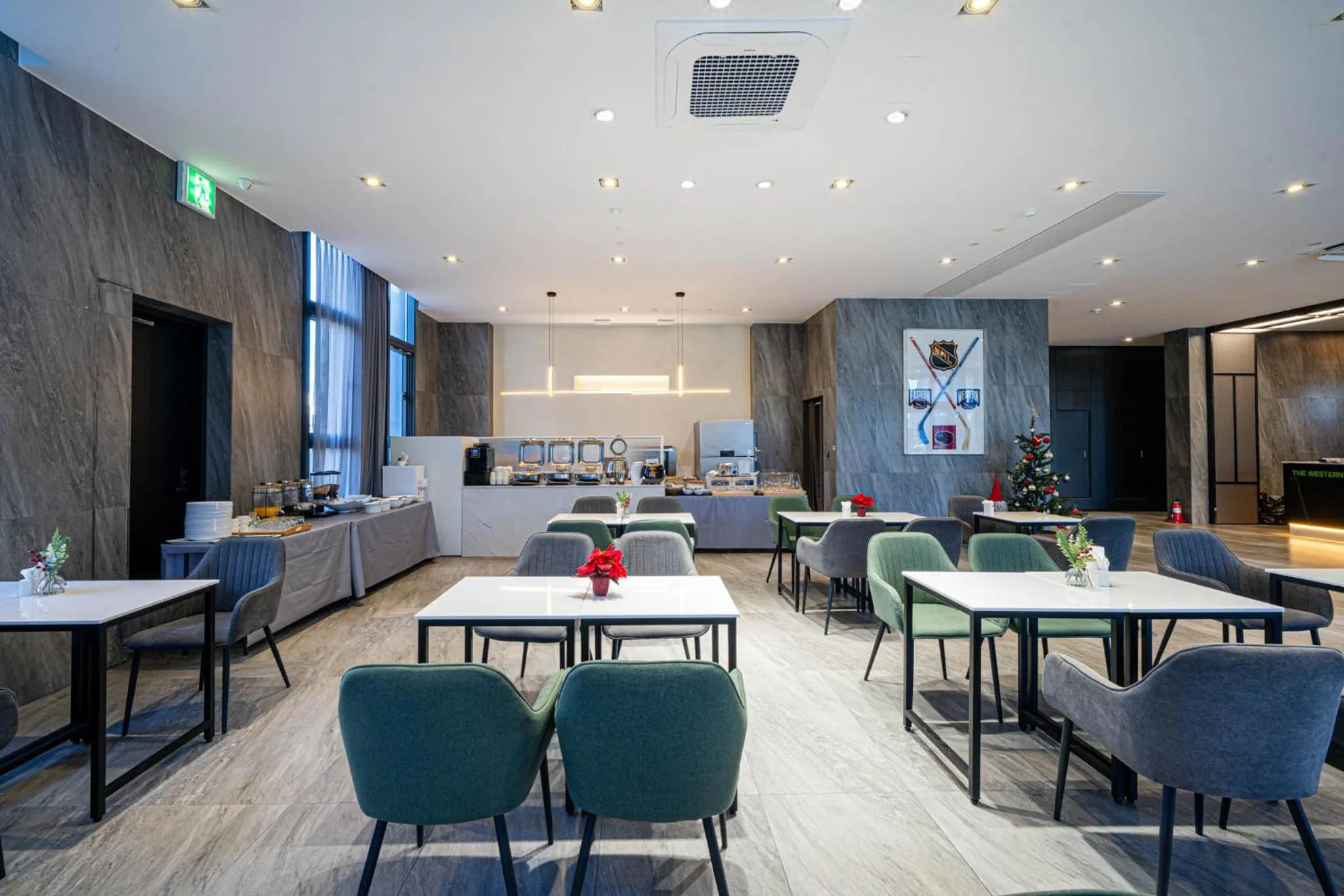 Breakfast in The Western Busan Hotel By STAYNEO