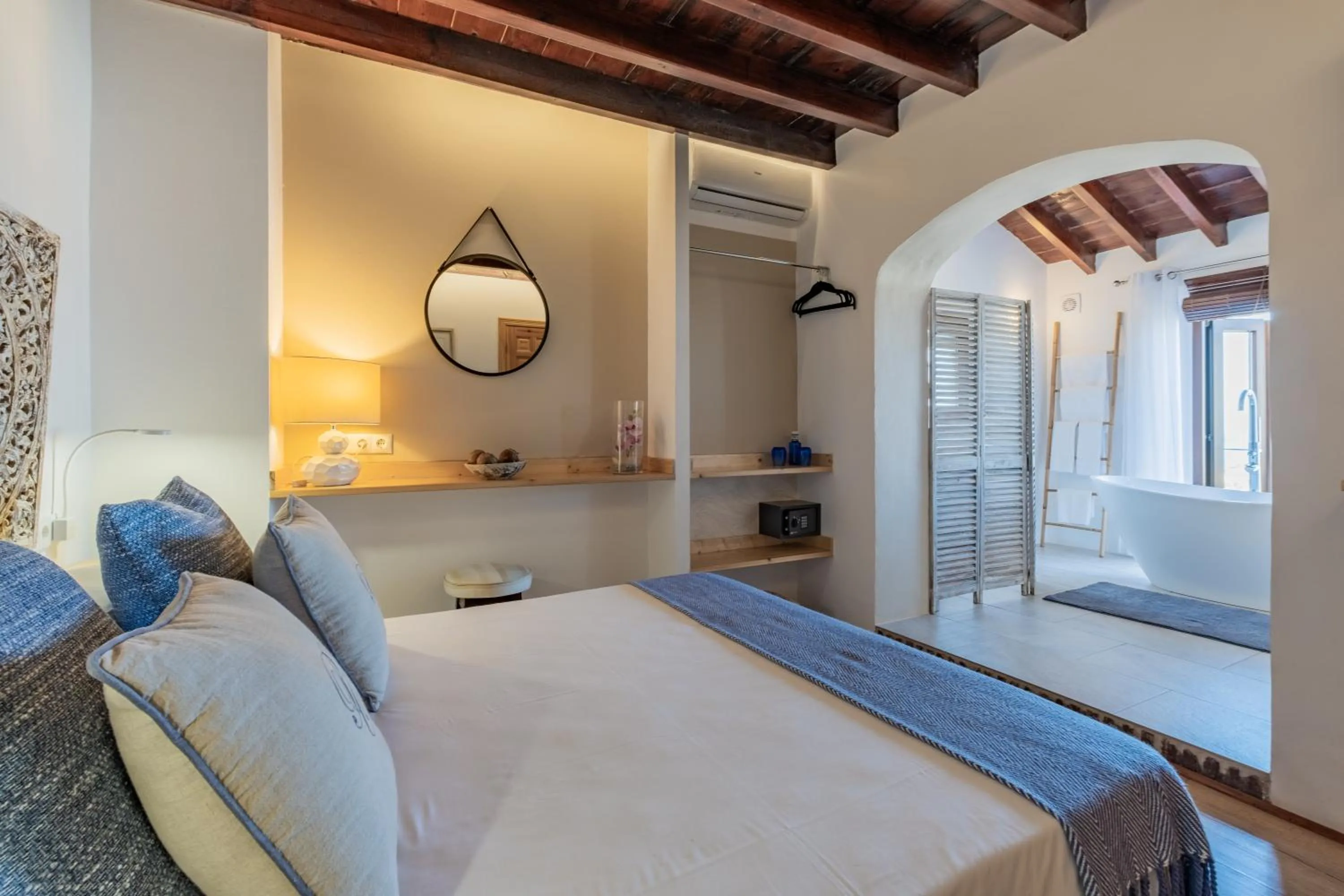 Photo of the whole room in La Tartana Hotel Boutique